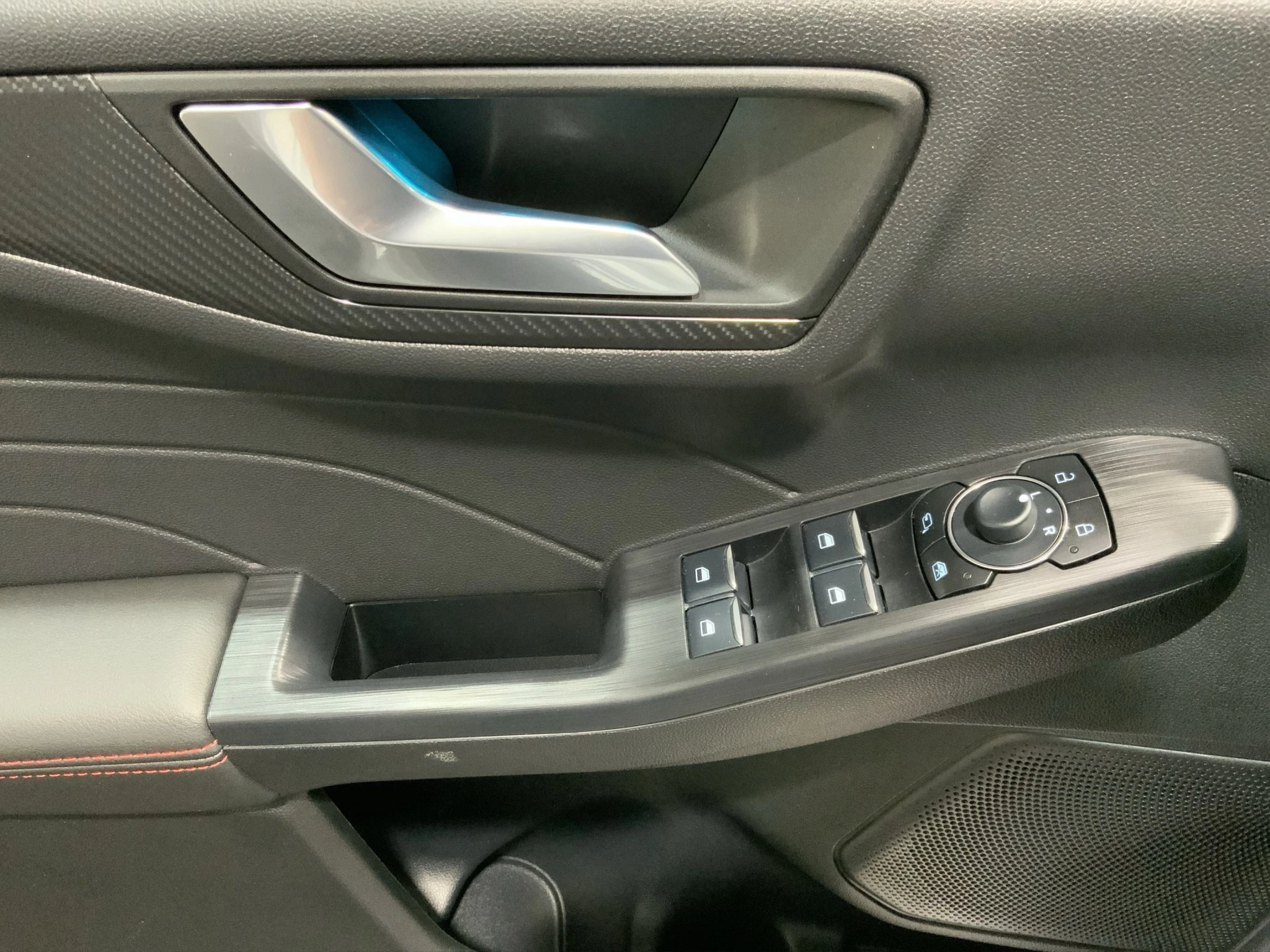Ford Kuga ST-Line Plug-in*LED-MATRIX*KAM*NAVI*WINTER-PKT.