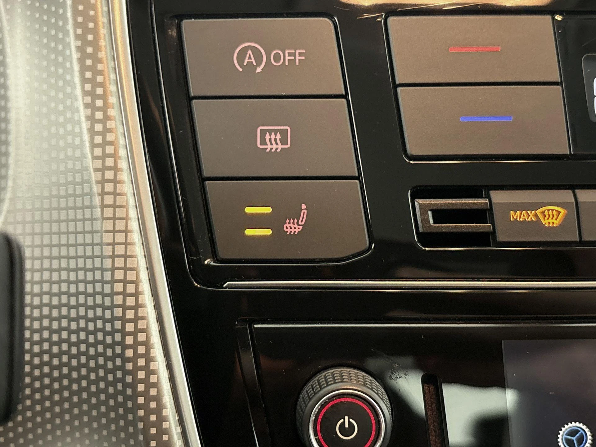 Volkswagen-up!-image-21