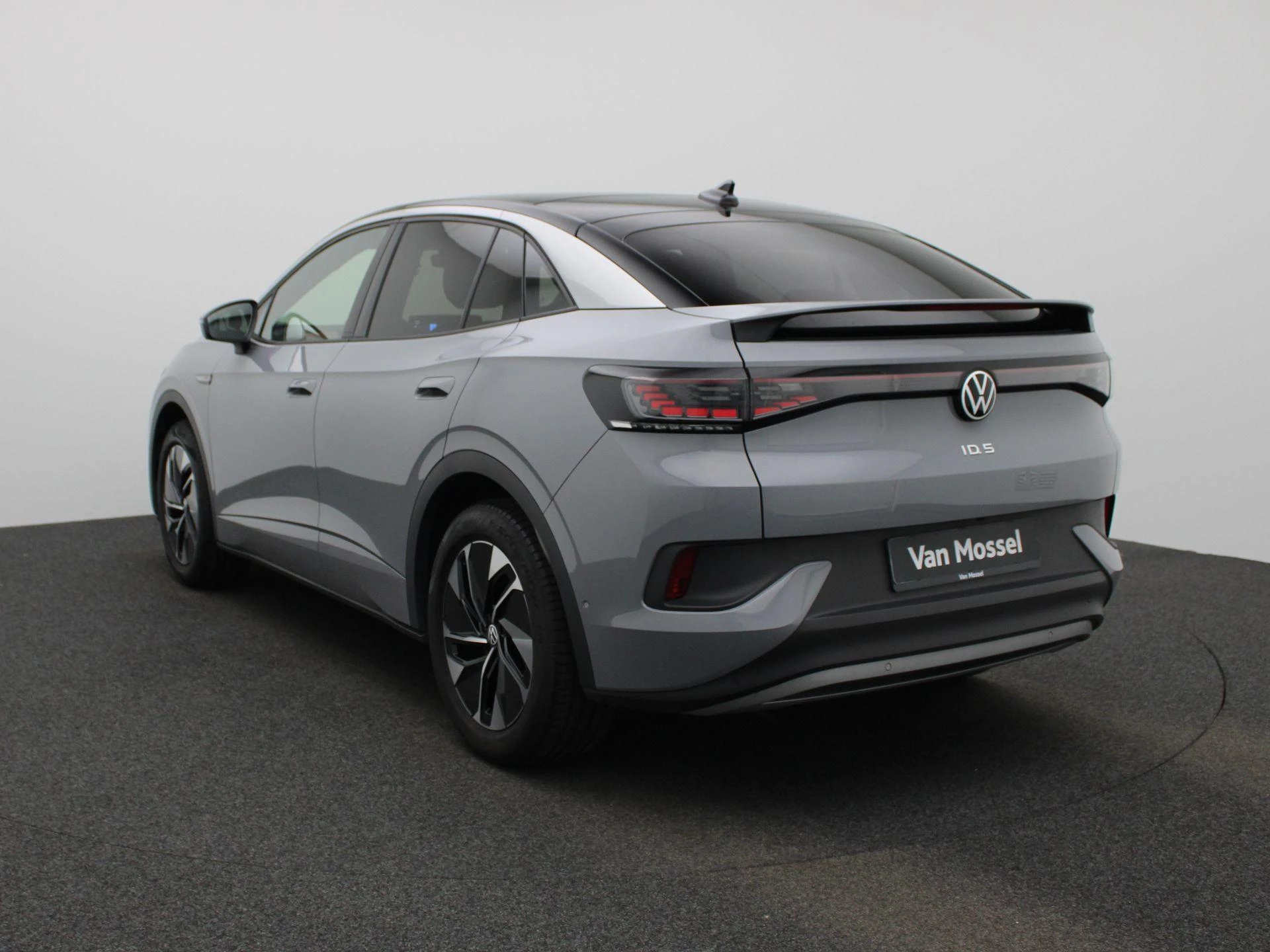 Volkswagen-ID.5-image-1