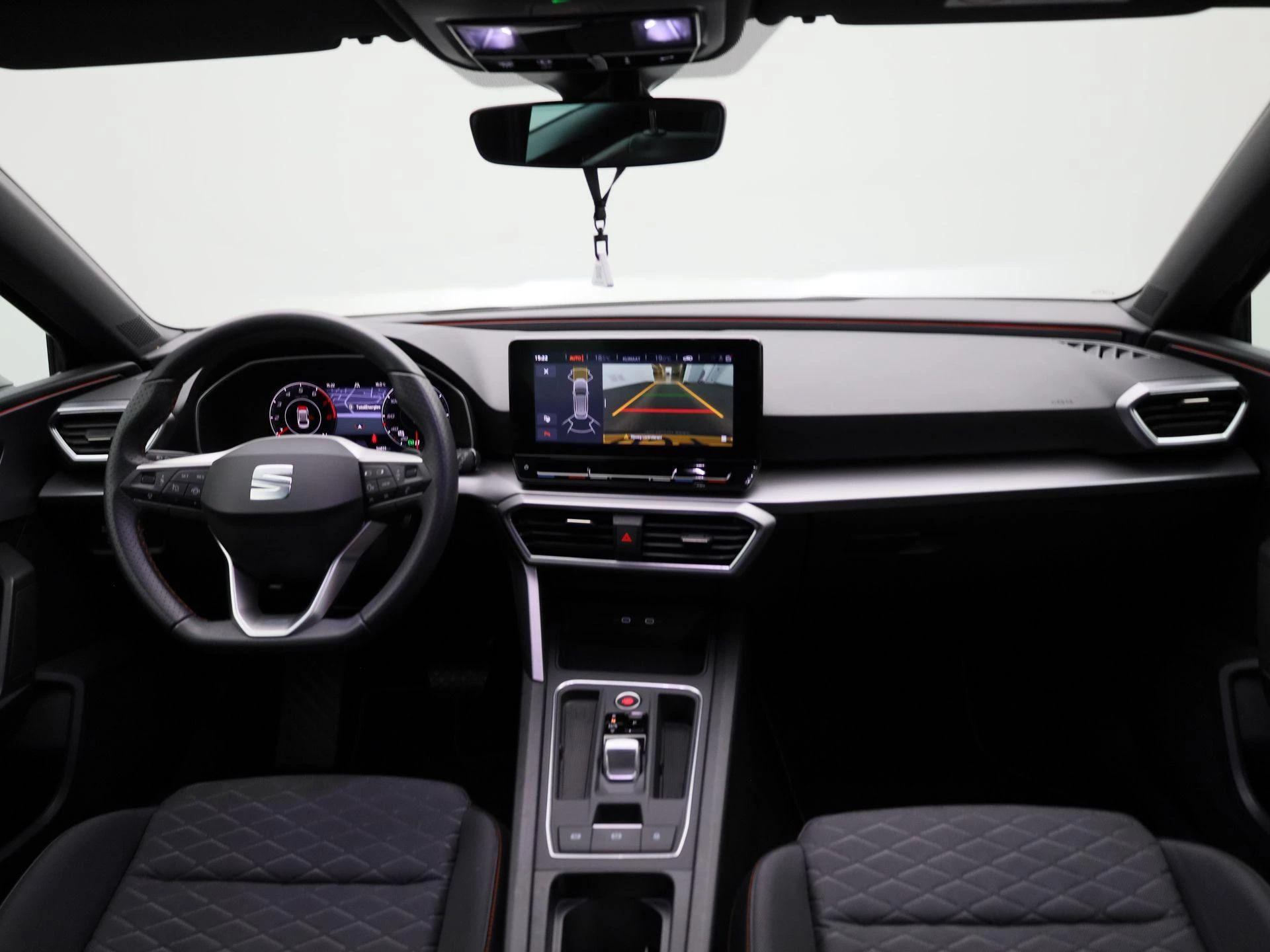 SEAT-Leon-image-37