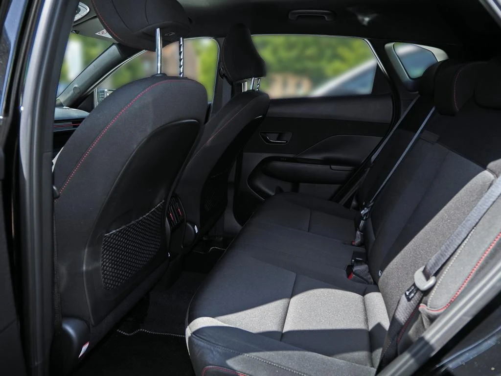 Hyundai-Kona-image-14