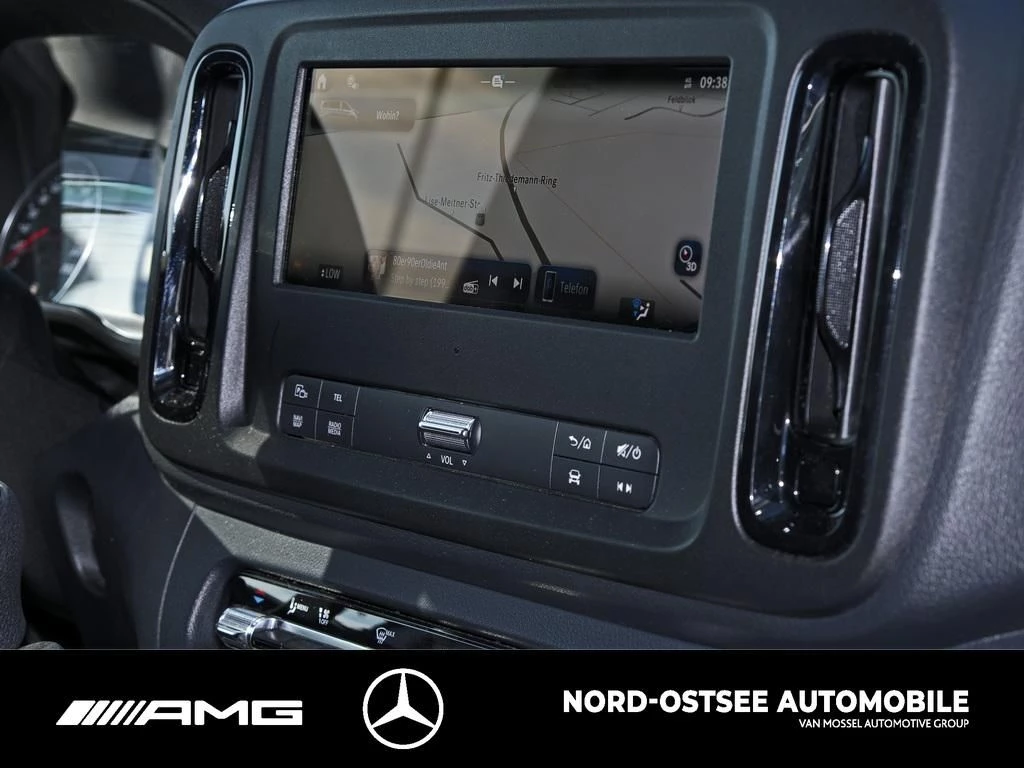 Mercedes-Benz-Vito-image-8