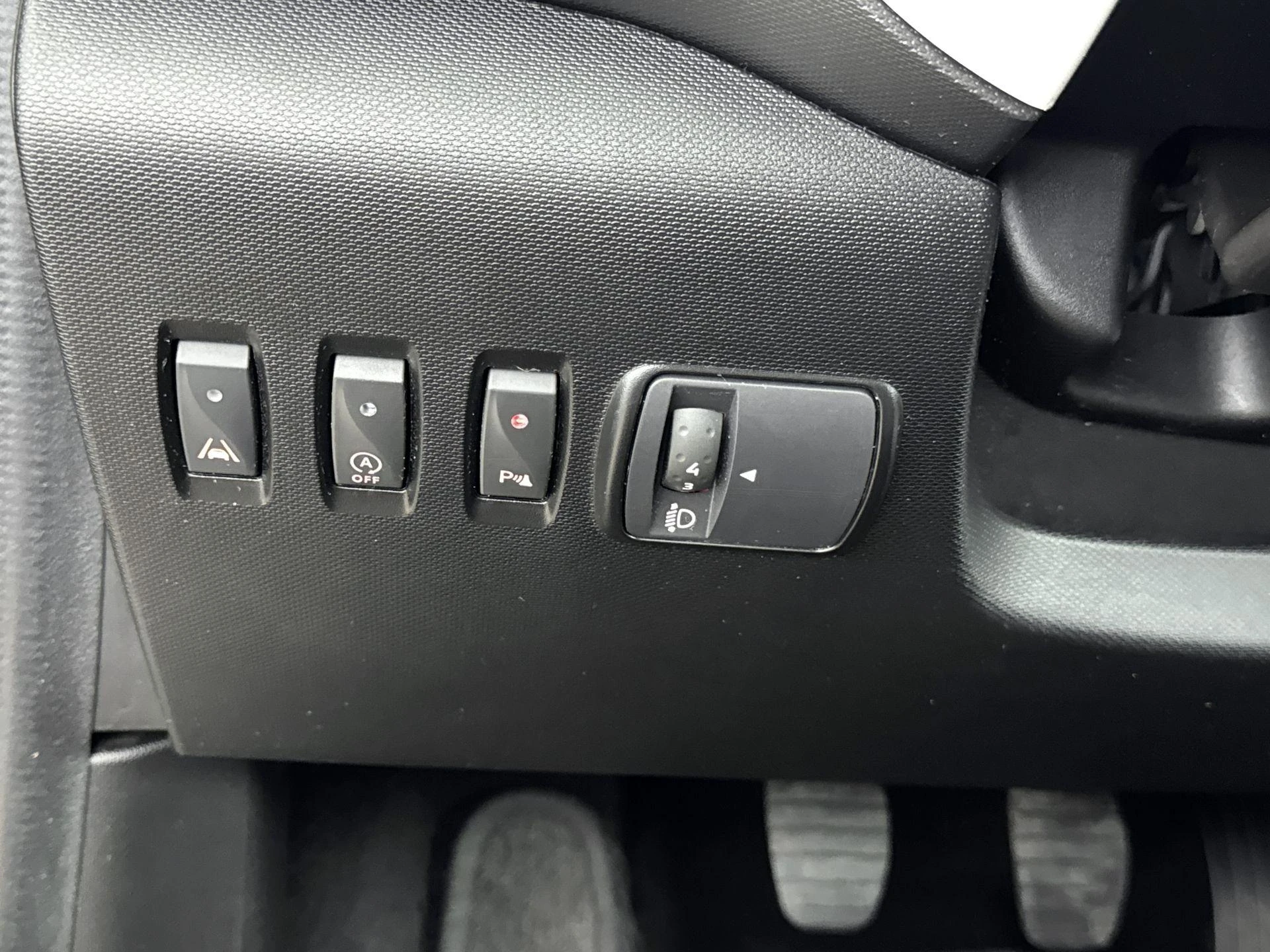 Renault-Twingo-image-14