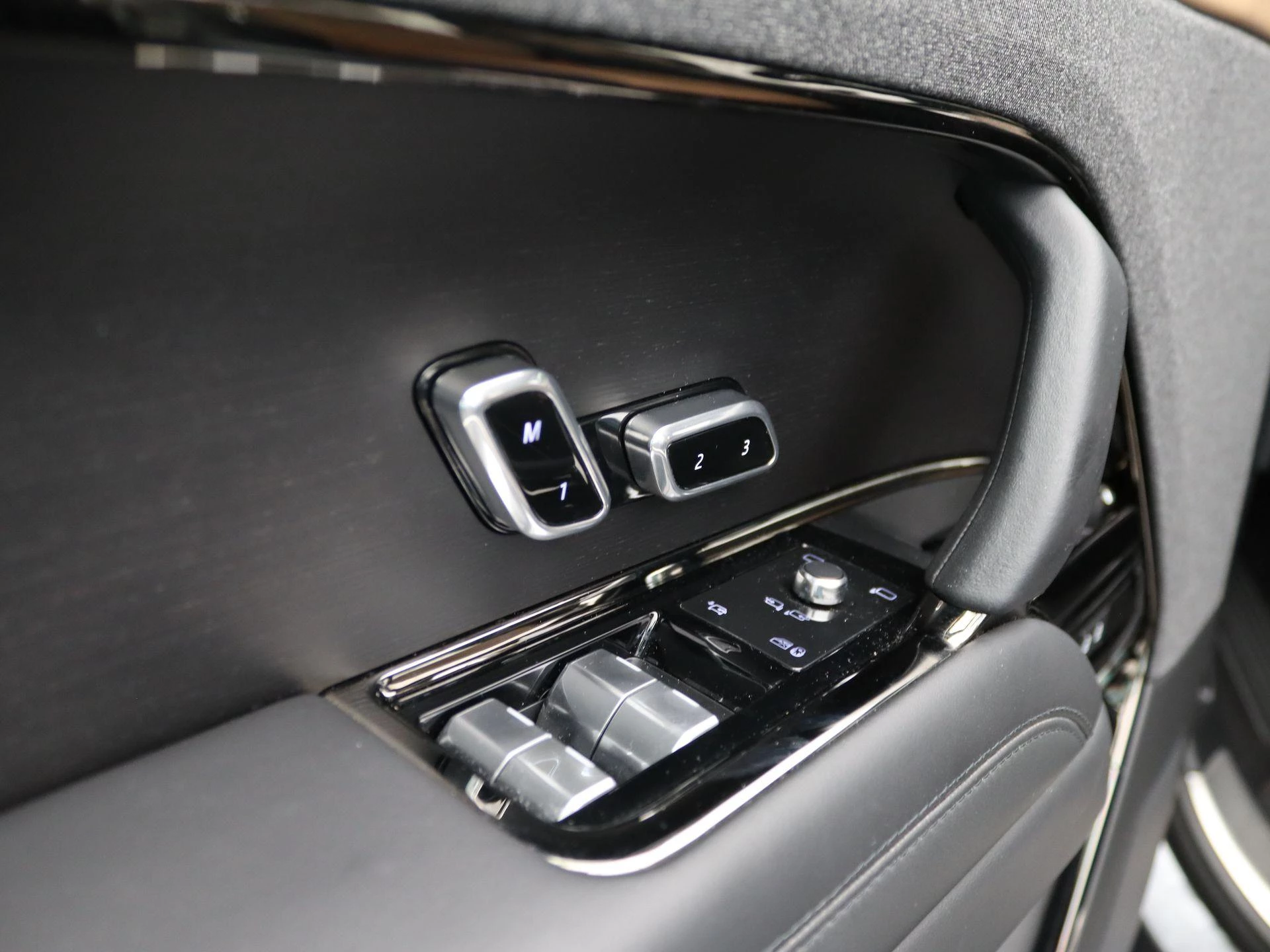 Land Rover-Range Rover Sport-image-30