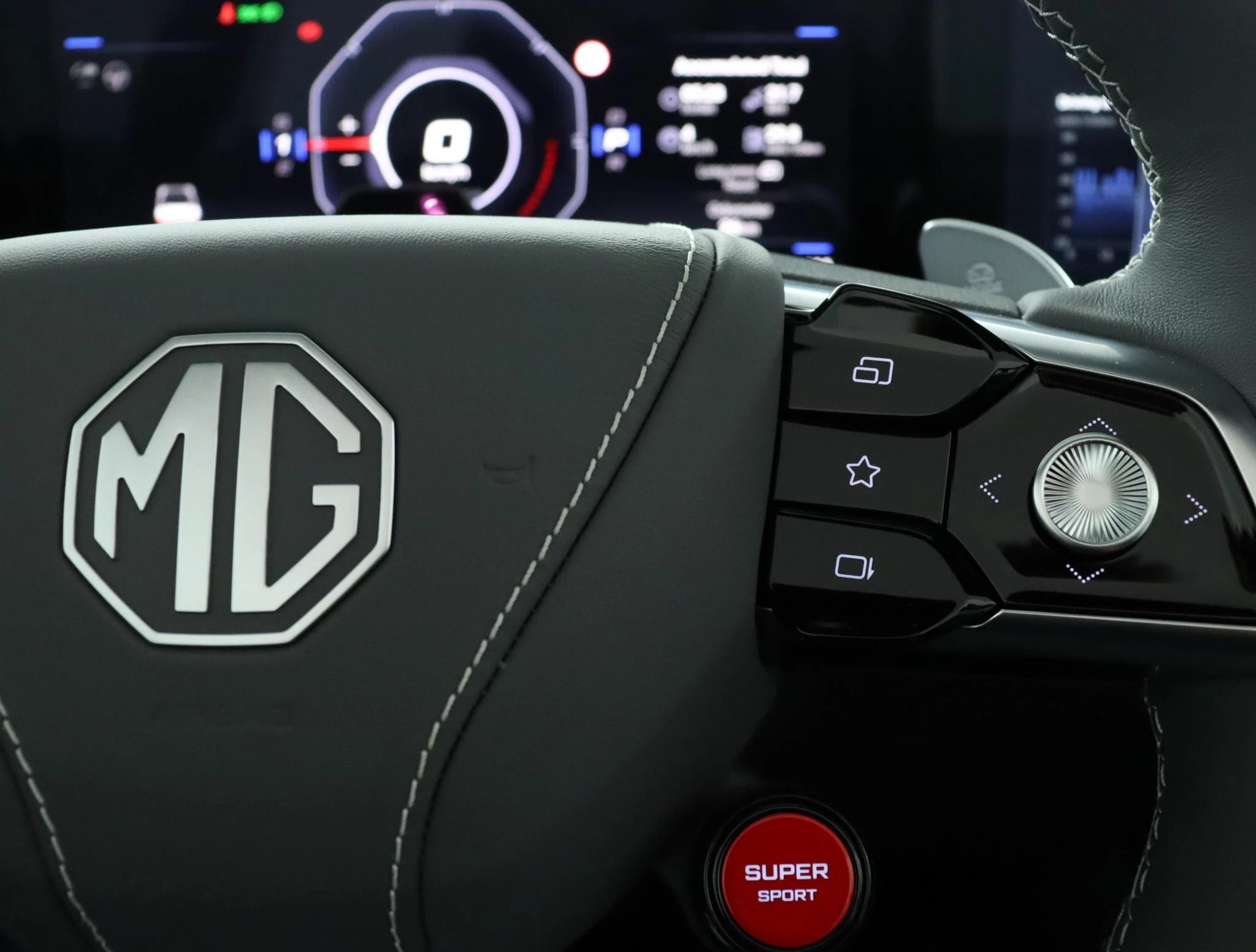 MG Cyberster Trophy Extended Range 77kWh