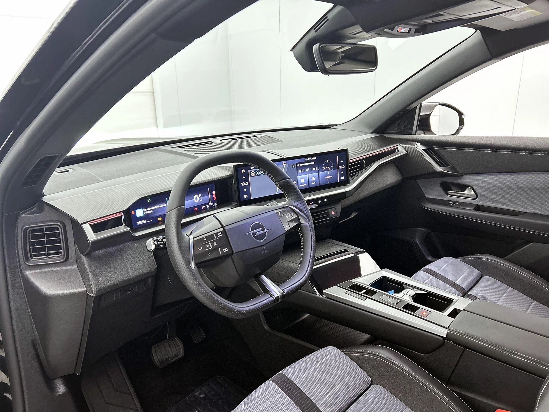 Opel Grandland 1.2 Turbo Hybrid GS