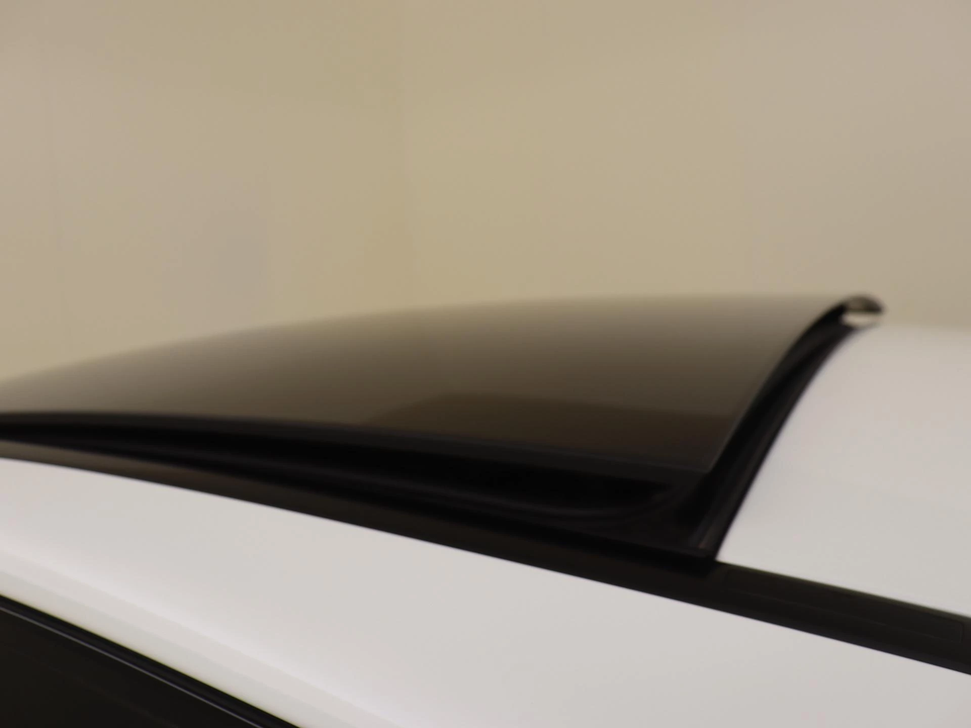 Mercedes-Benz-GLE-image-29