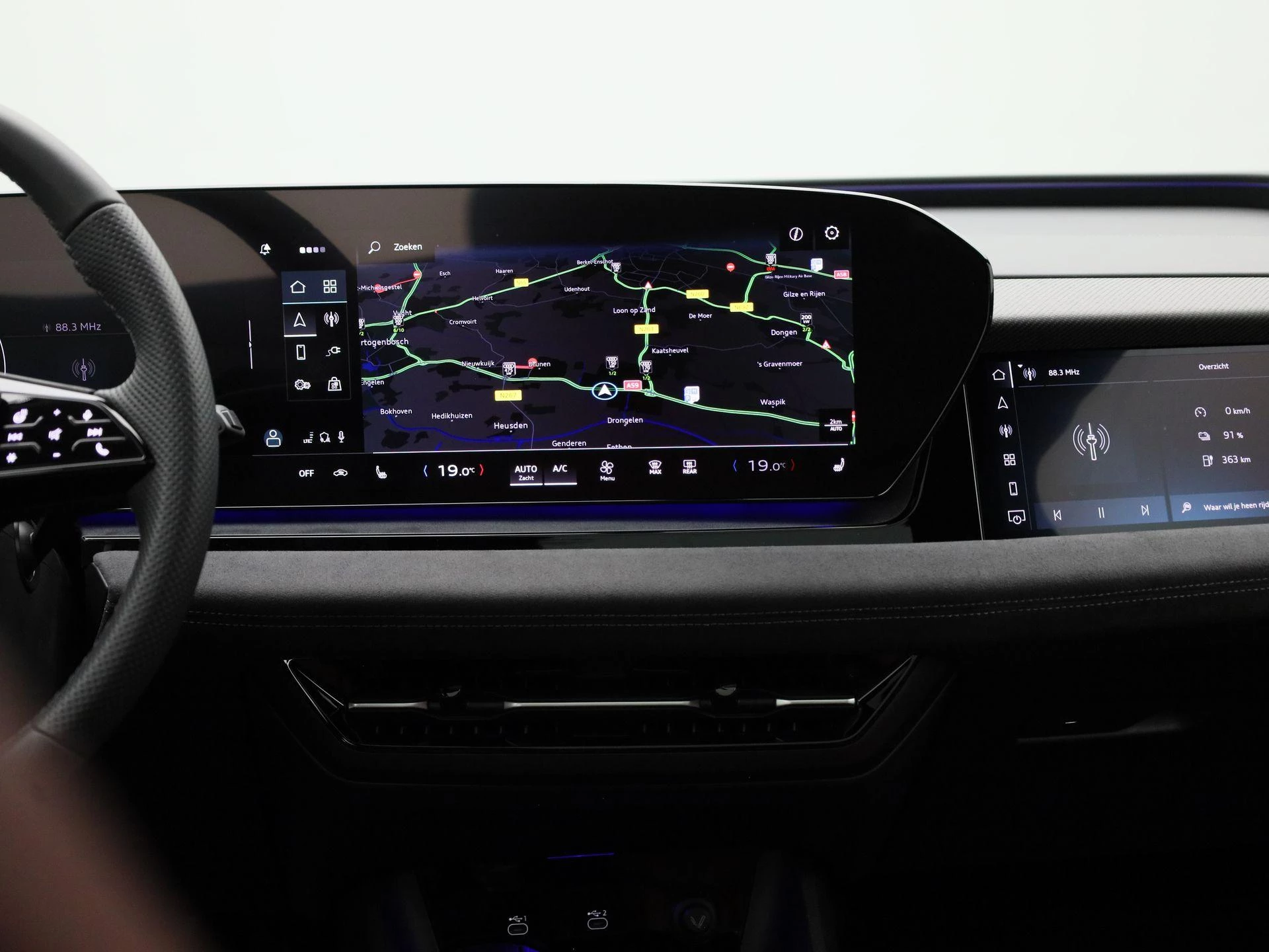 Audi-Q6 e-tron-image-10