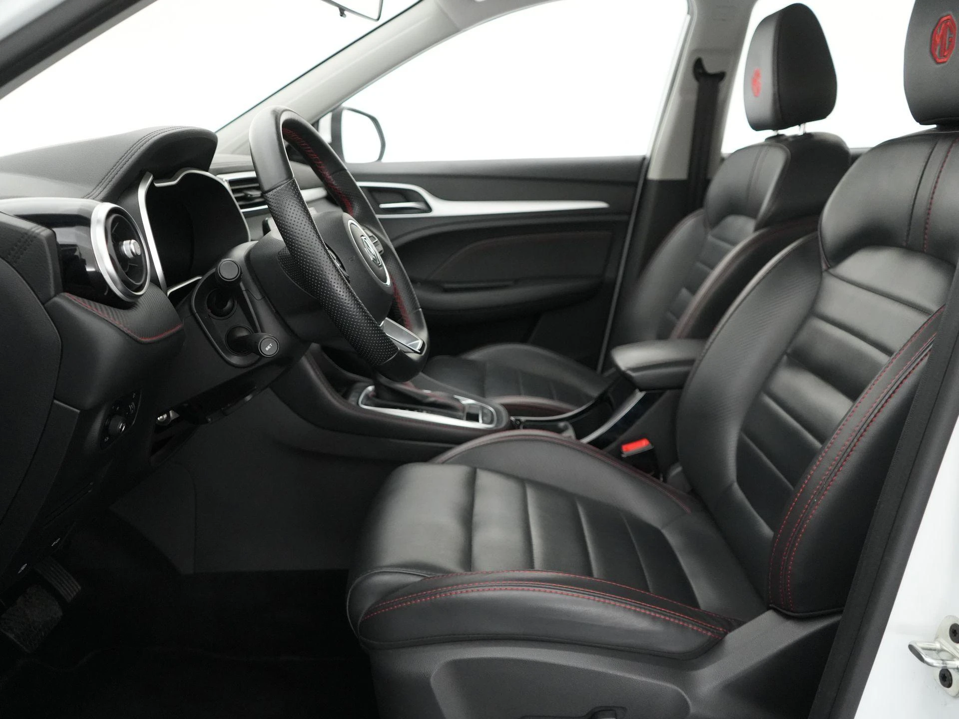 MG-ZS-image-10