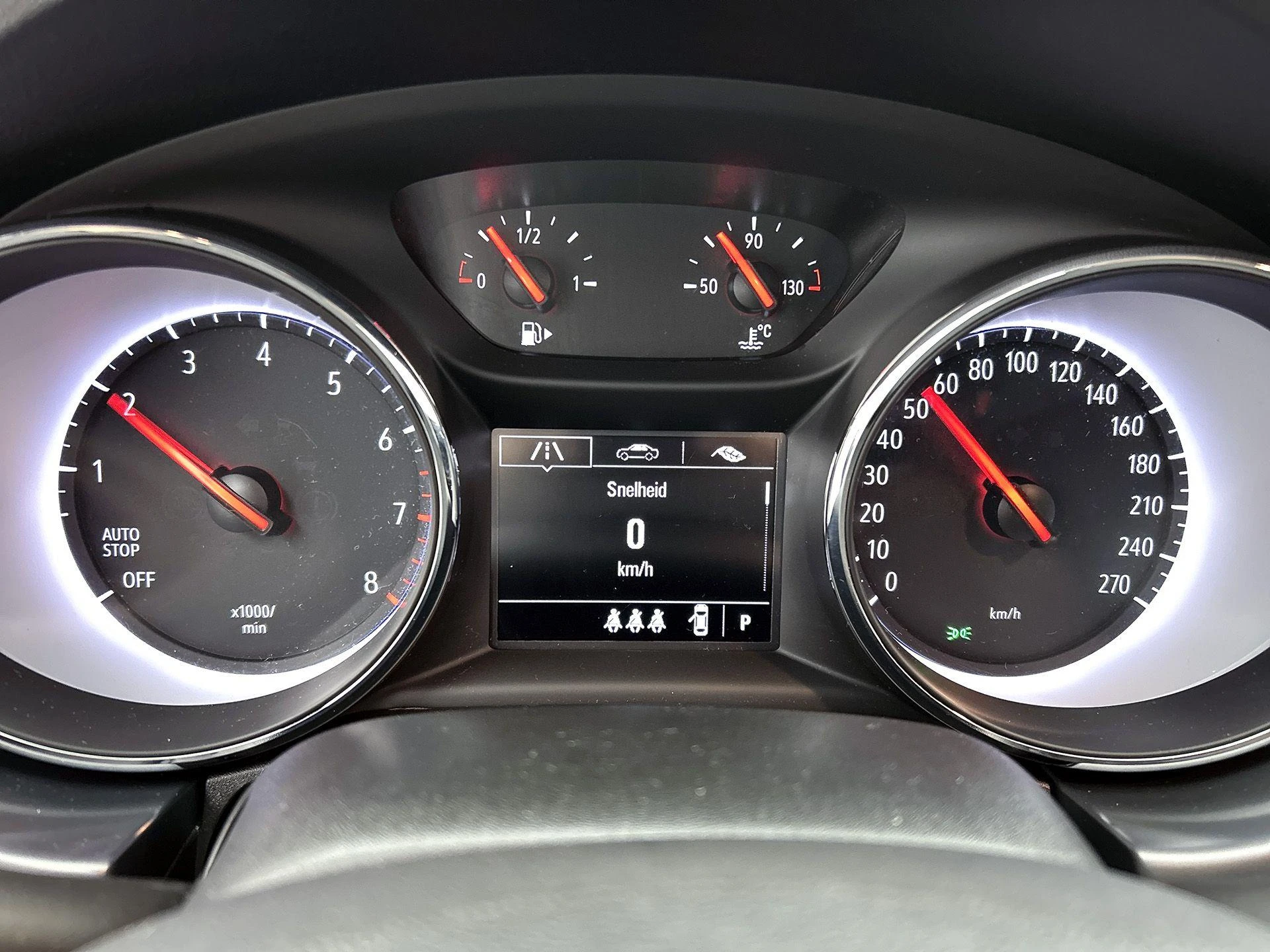 Opel-Astra-image-21