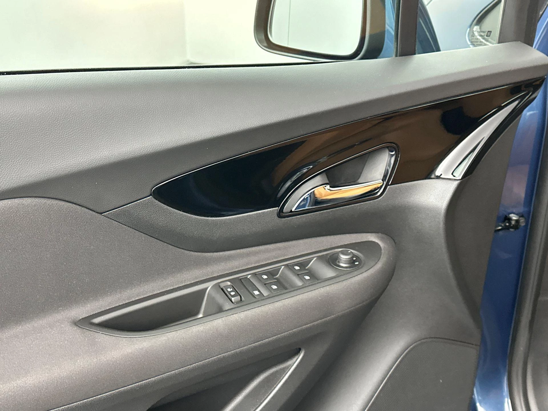 Opel-Mokka X-image-13