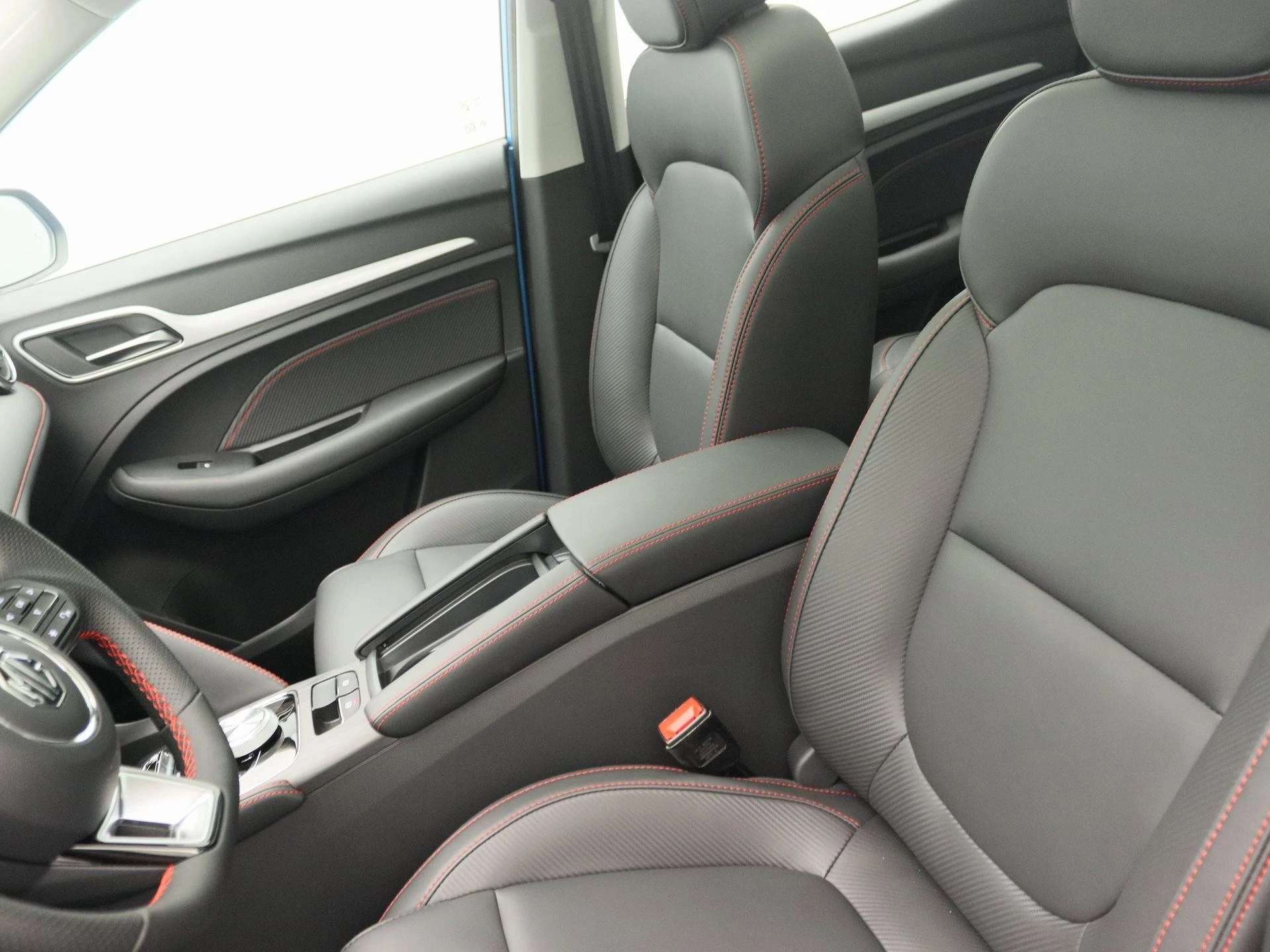 MG ZS EV Standard Range Luxury 50 kWh