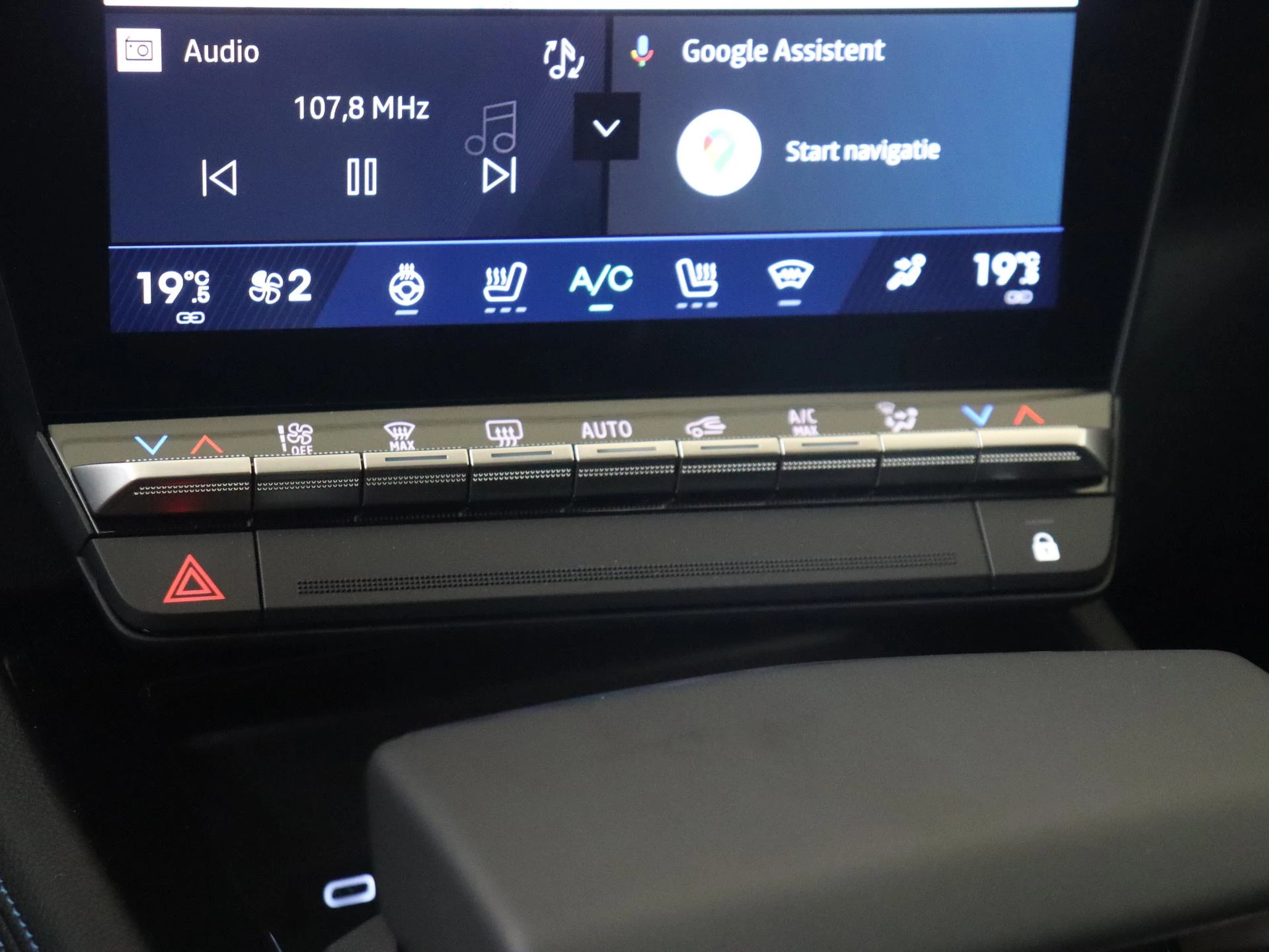 Renault Austral 1.2 E-Tech full hybrid 200 PK esprit Alpine