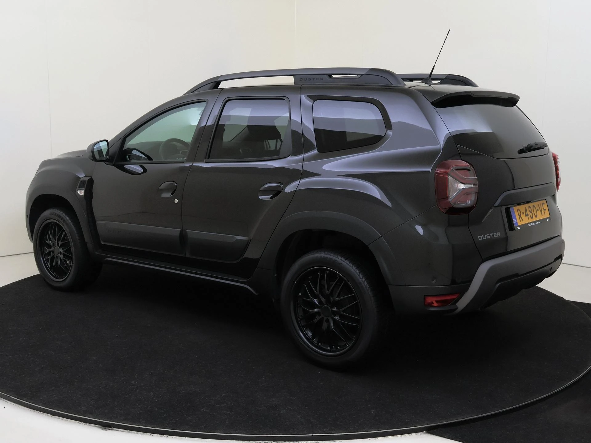 Dacia-Duster-image-2