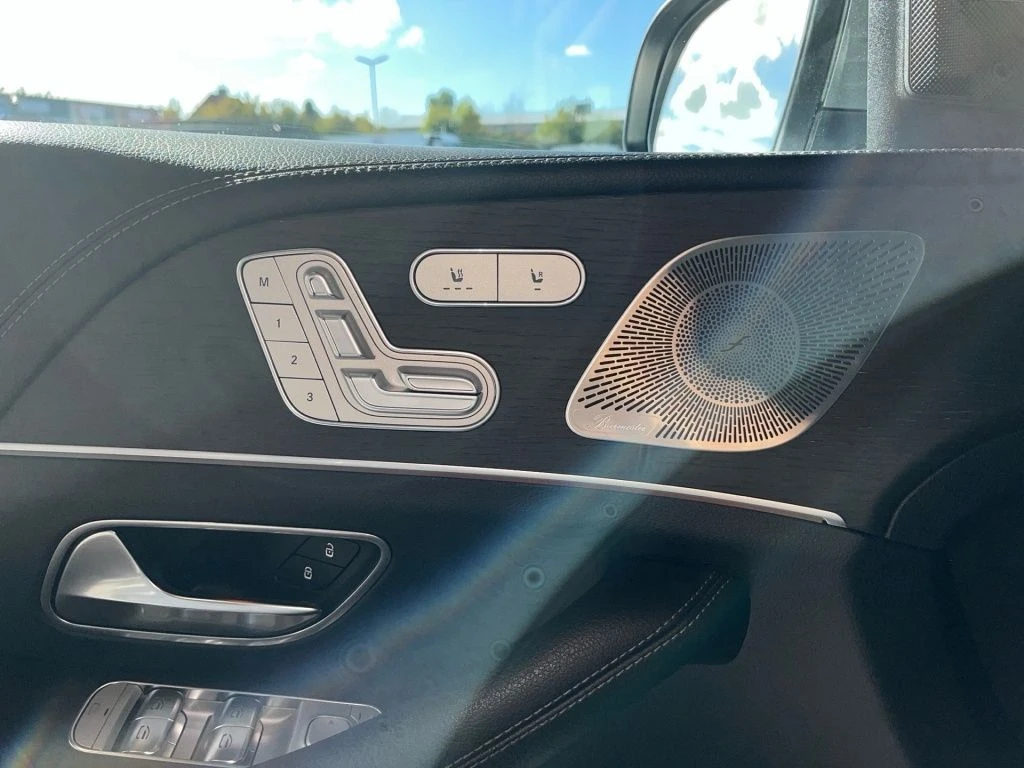 Mercedes-Benz-GLE 350 d-image-7