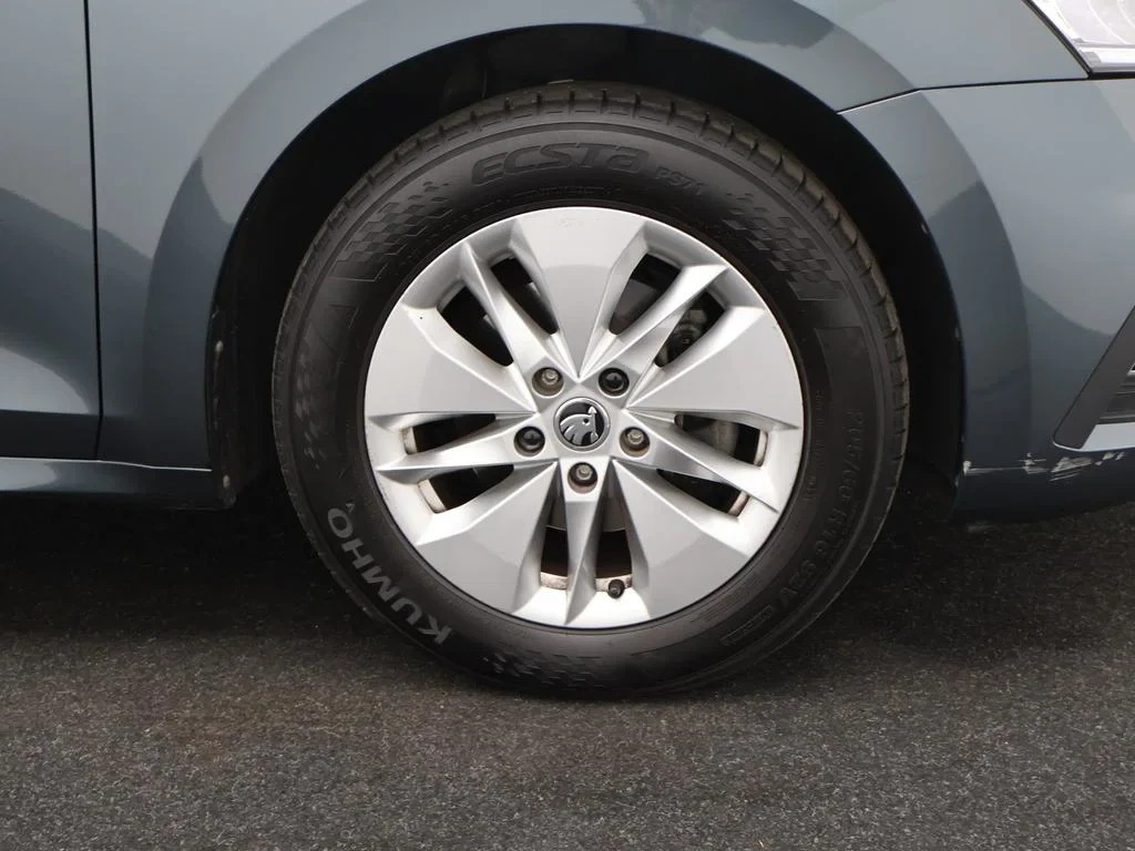 Škoda-Octavia-image-9