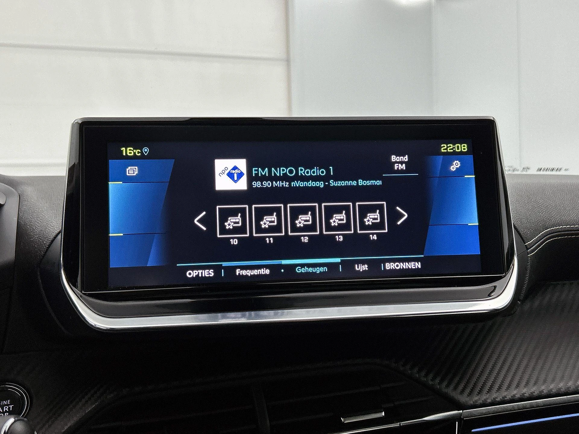 Peugeot e-2008 EV GT Pack 50 kWh