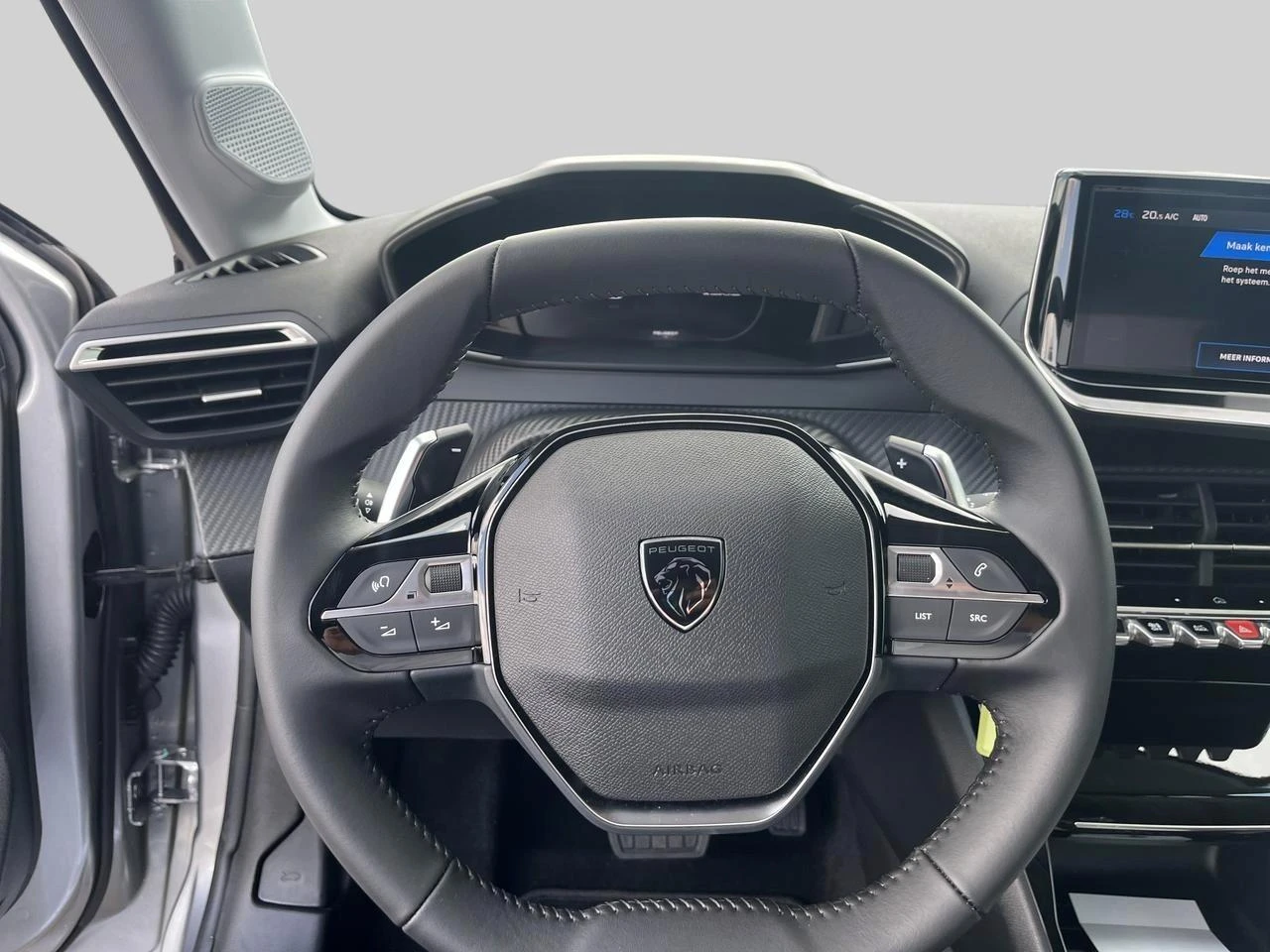 Peugeot-208-image-9