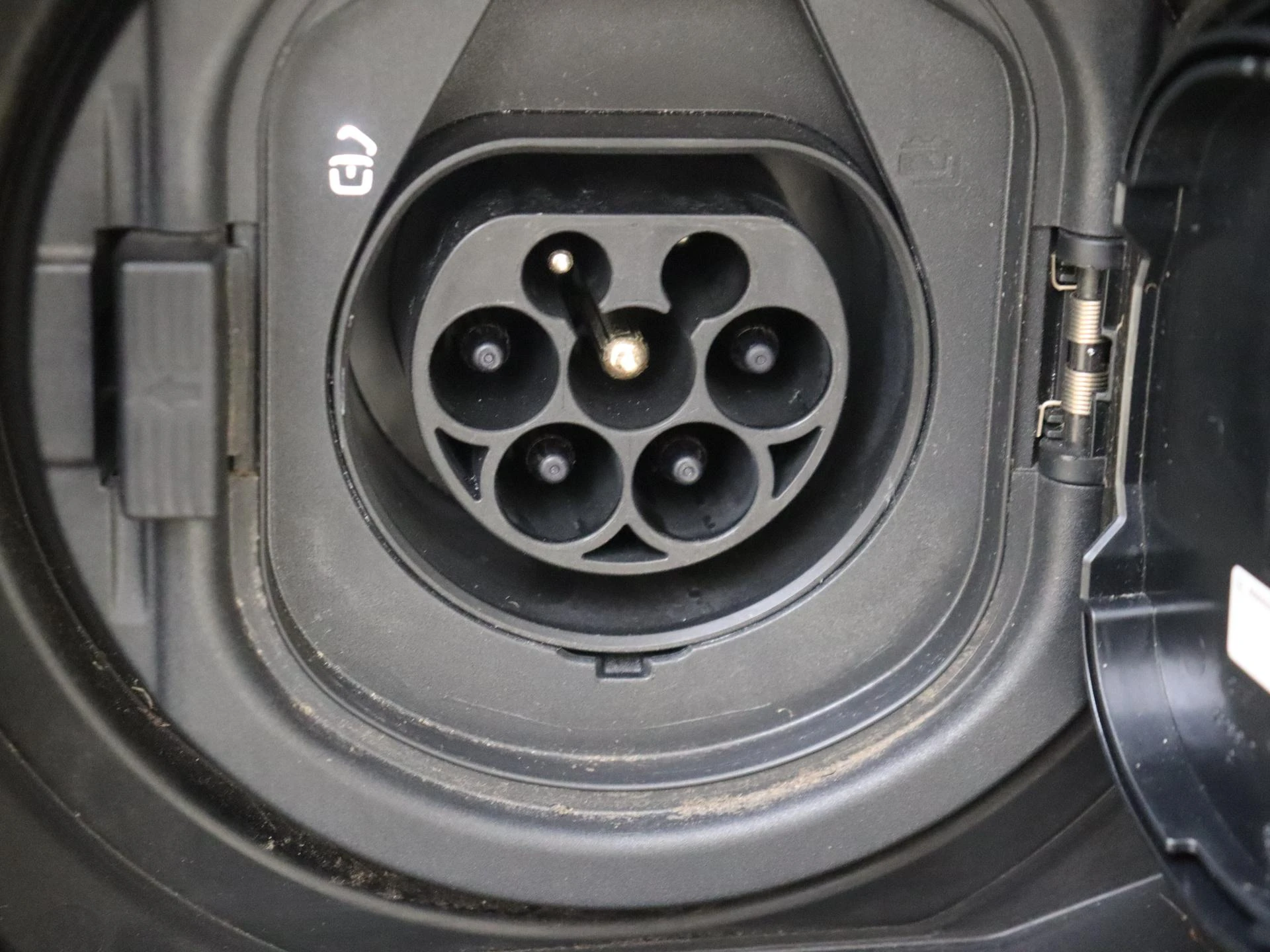 Mercedes-Benz-A-Klasse-image-30