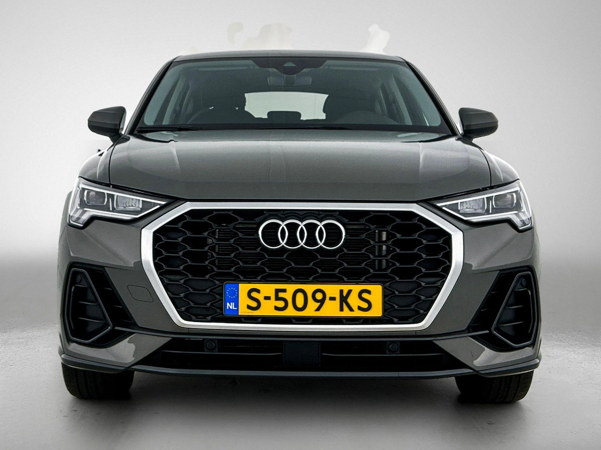 Audi-Q3-image-1