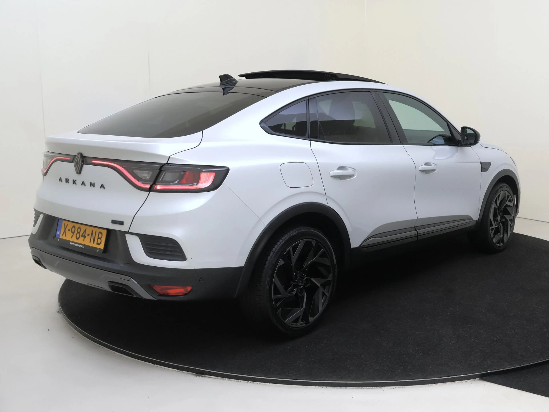 Renault-Arkana-image-3