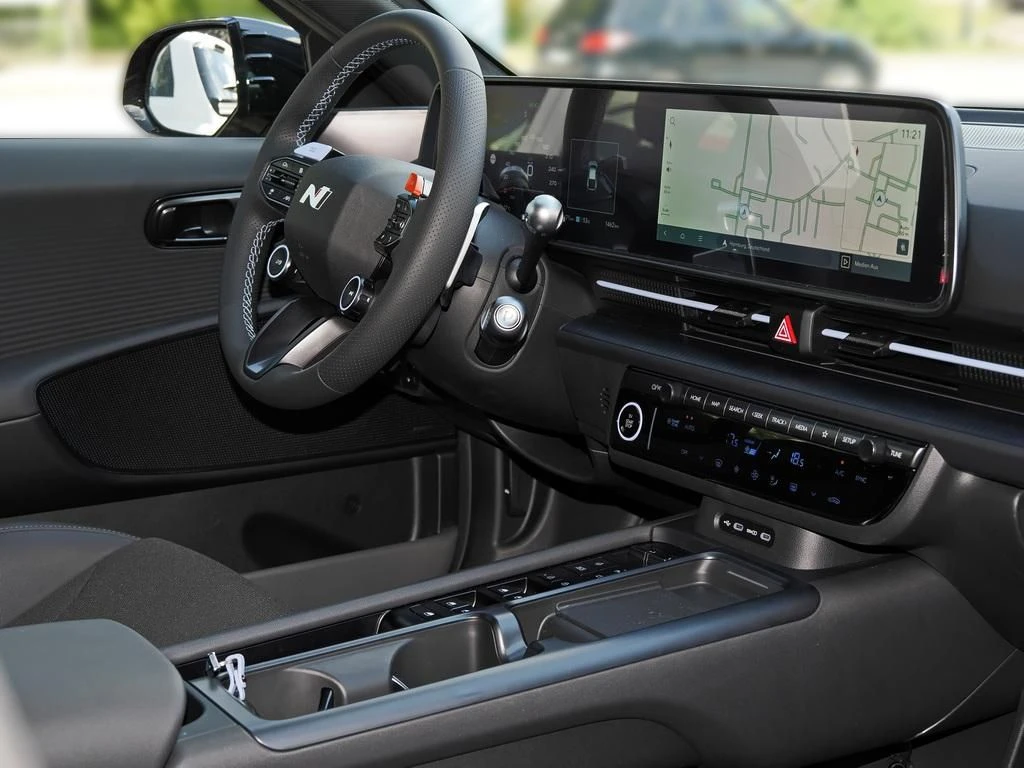Hyundai-IONIQ 6-image-13