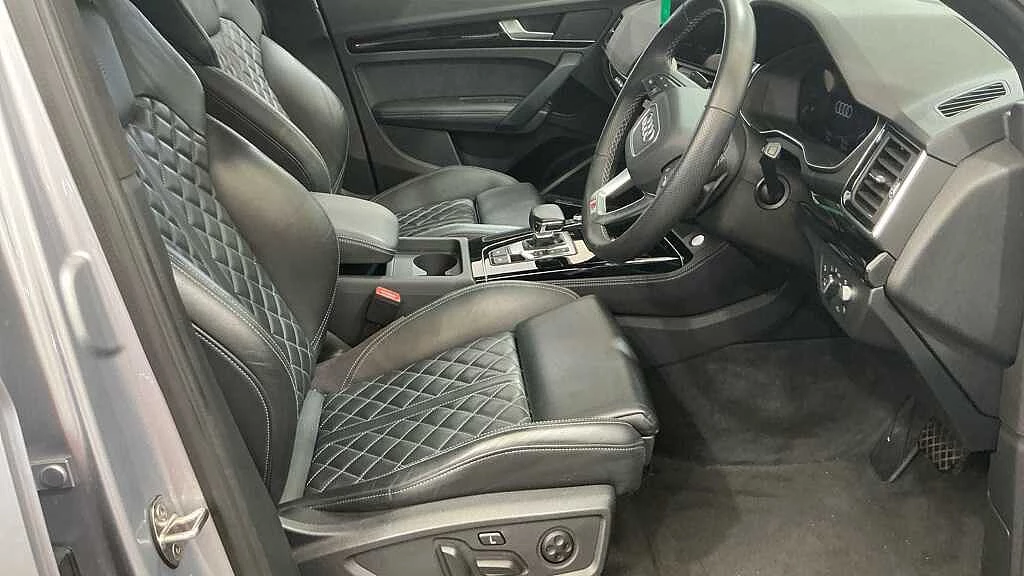 Audi-Q5-image-24