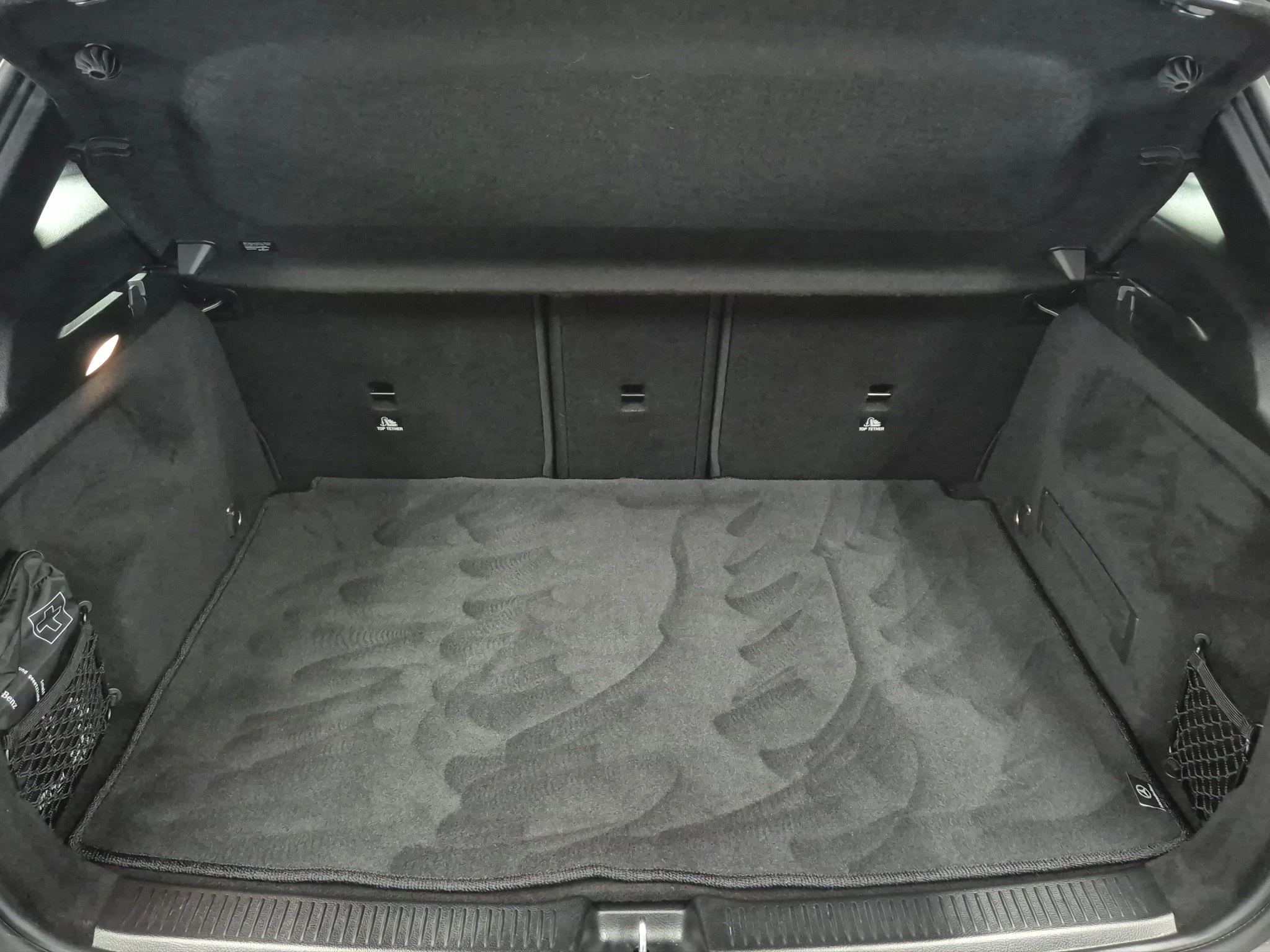 Mercedes-Benz-B-Klasse-image-16