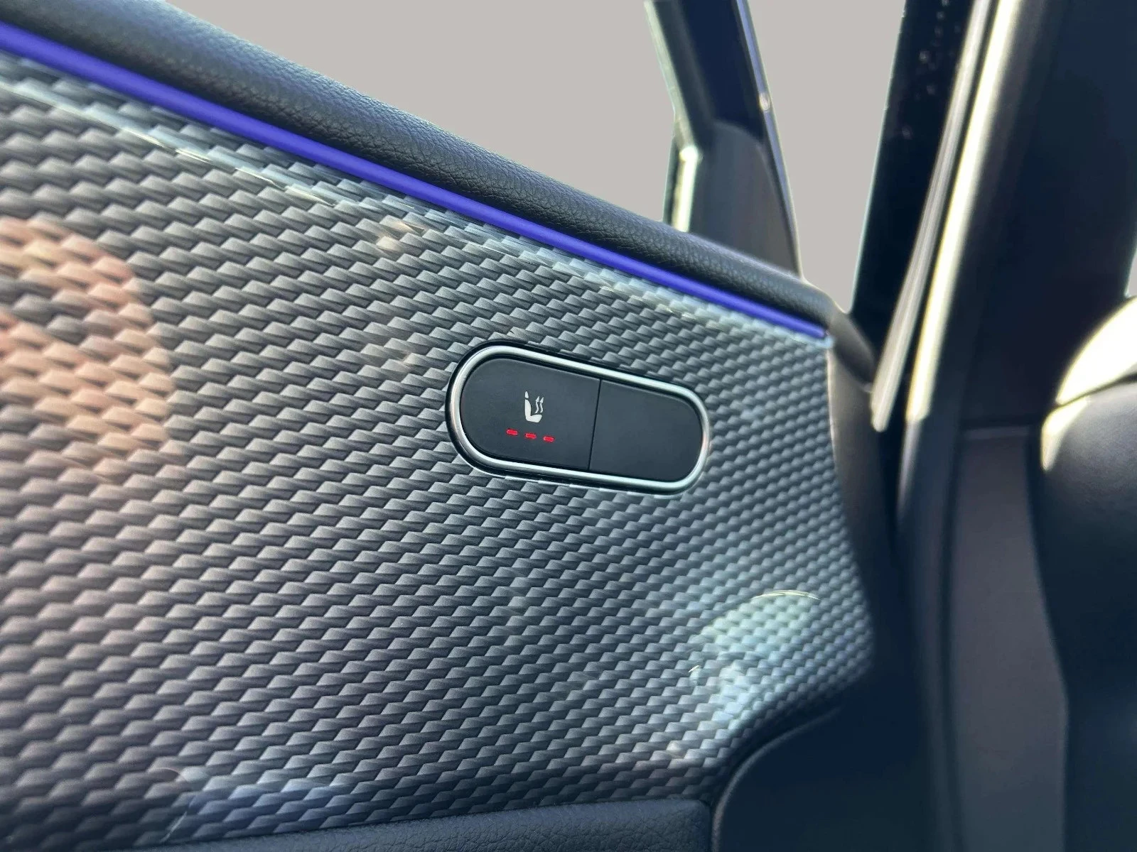 Mercedes-Benz-A-Klasse-image-10