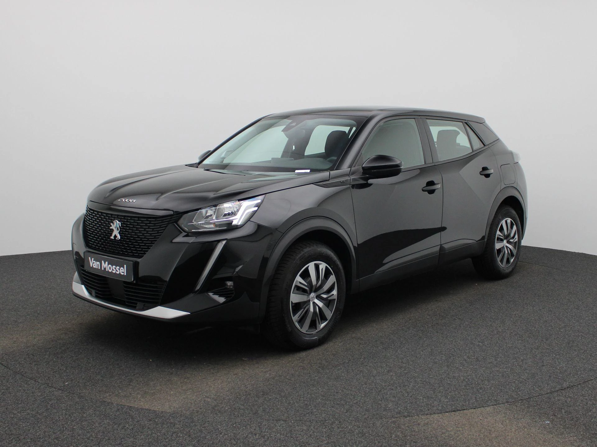 Peugeot-e-2008-image-0