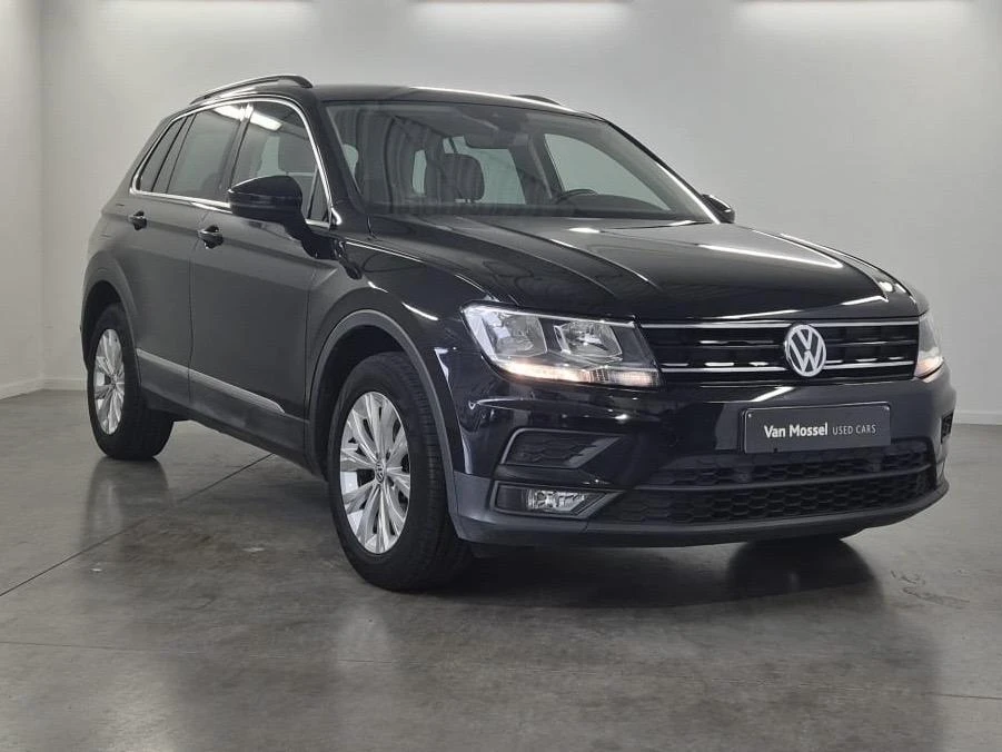 Volkswagen-Tiguan-image-2