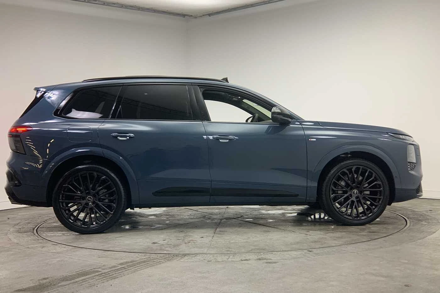 Audi-Q7-image-3
