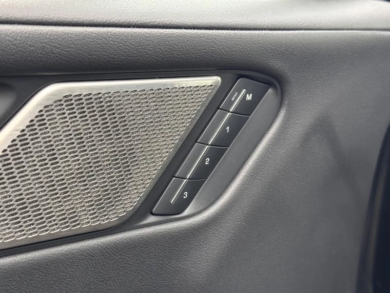 Jaguar I-PACE EV400 SE