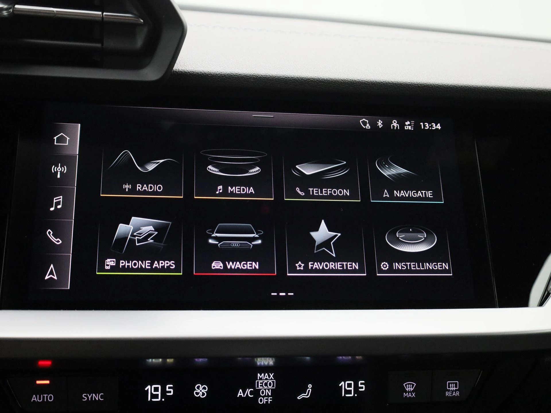 Audi-A3-image-24