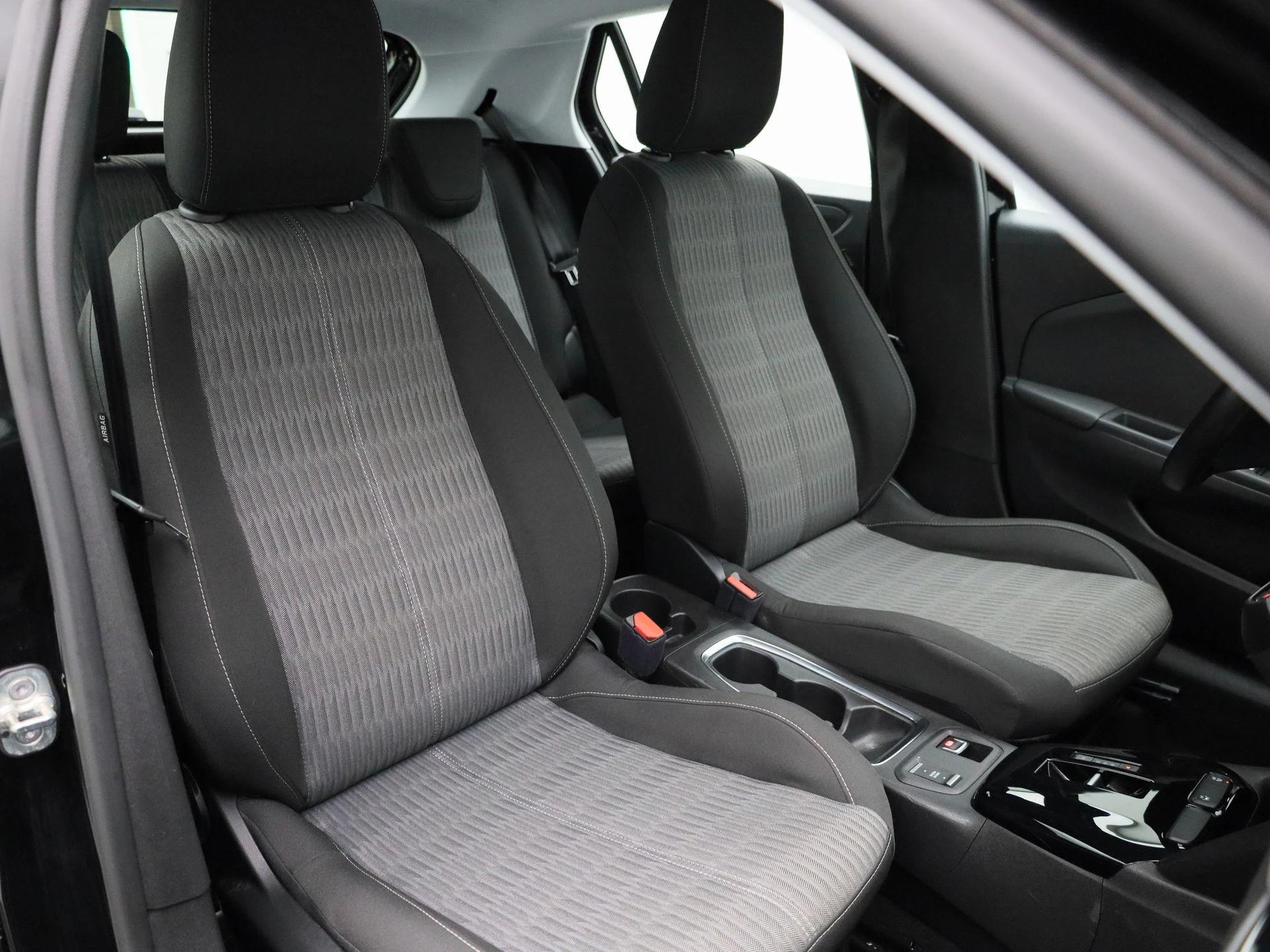 Opel-Corsa-image-31