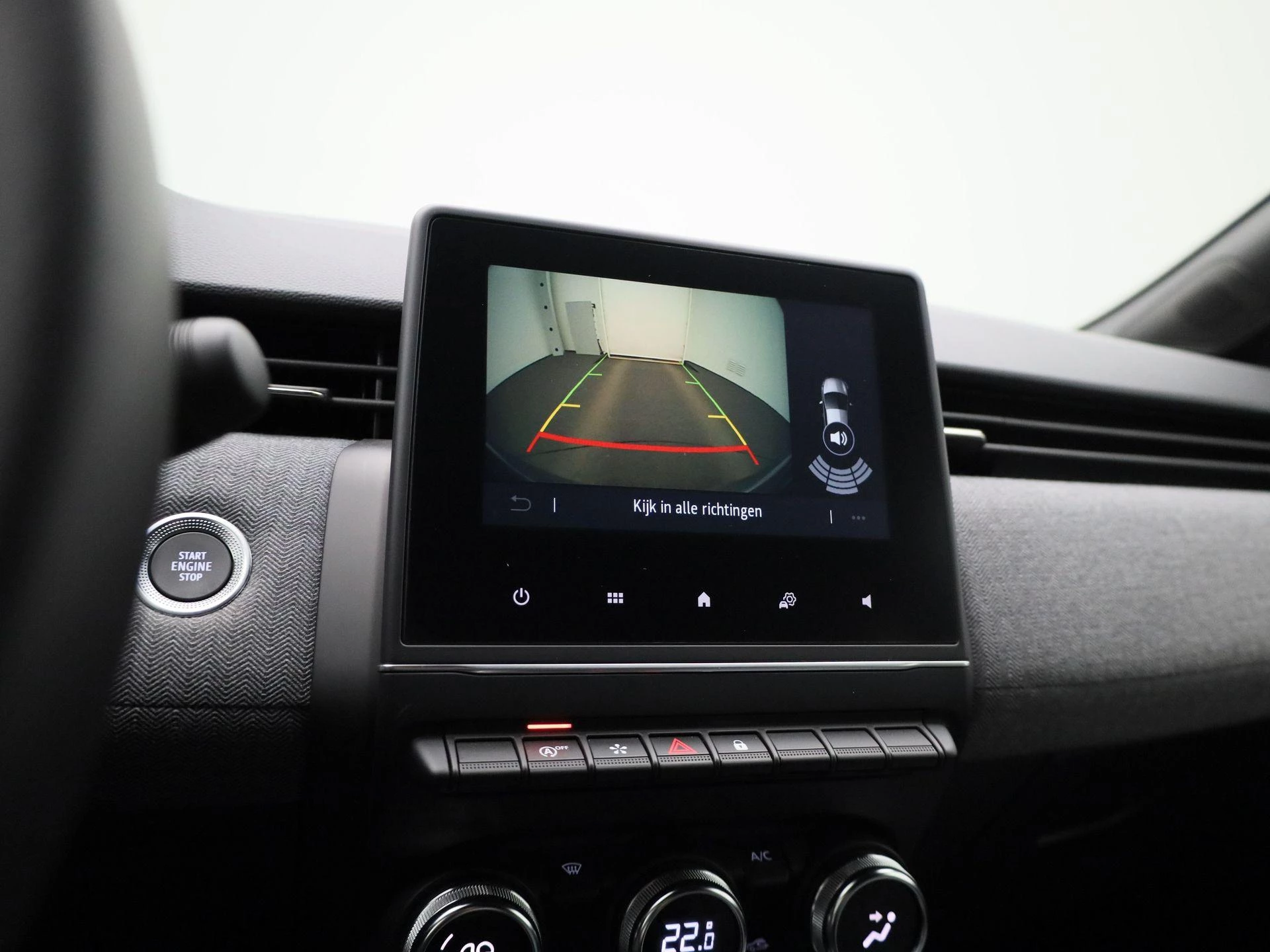 Renault-Clio-image-12