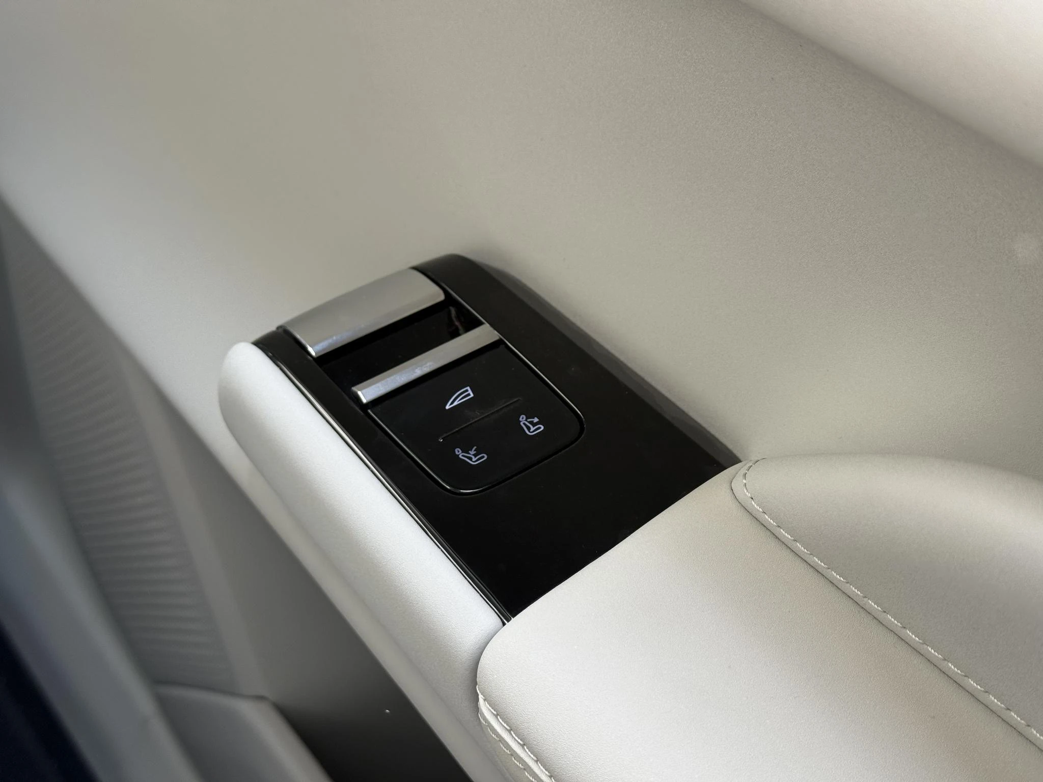 Volvo ES90 Single Motor Extended Range Ultra 92 kWh
