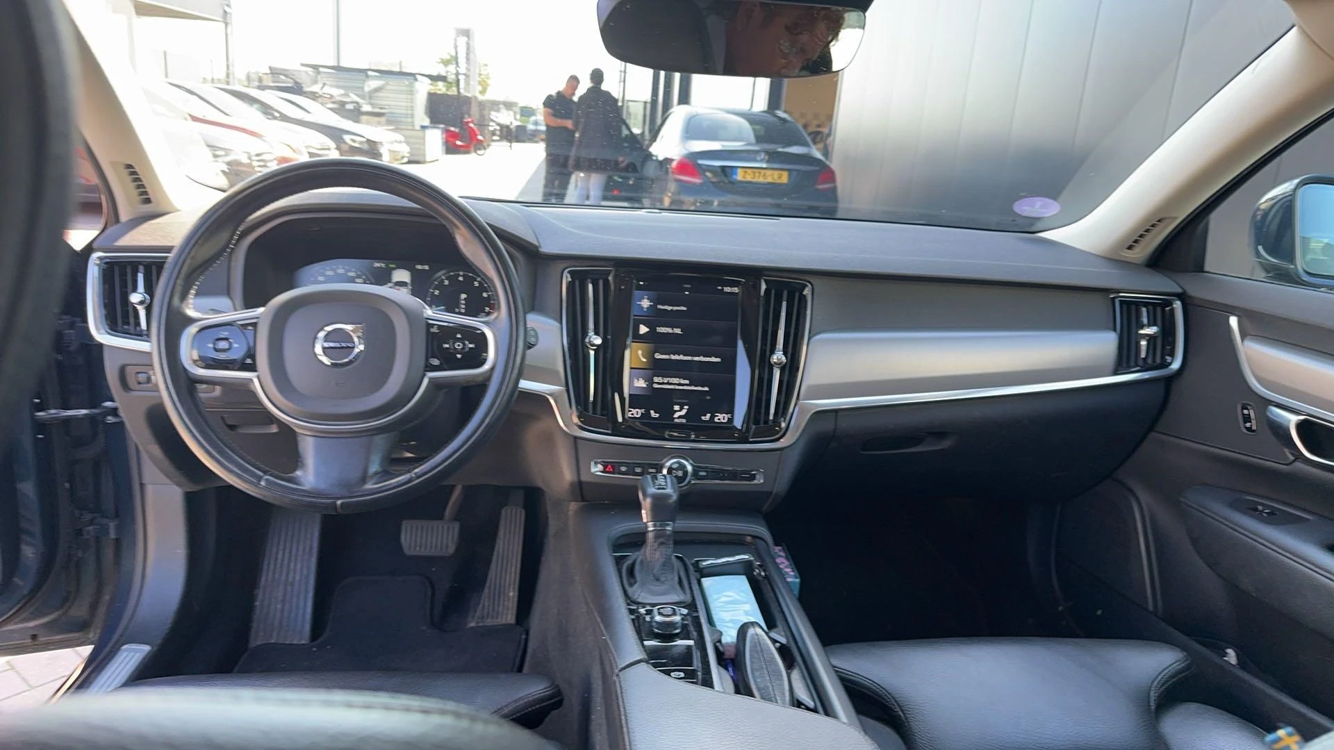 Volvo-V90-image-8