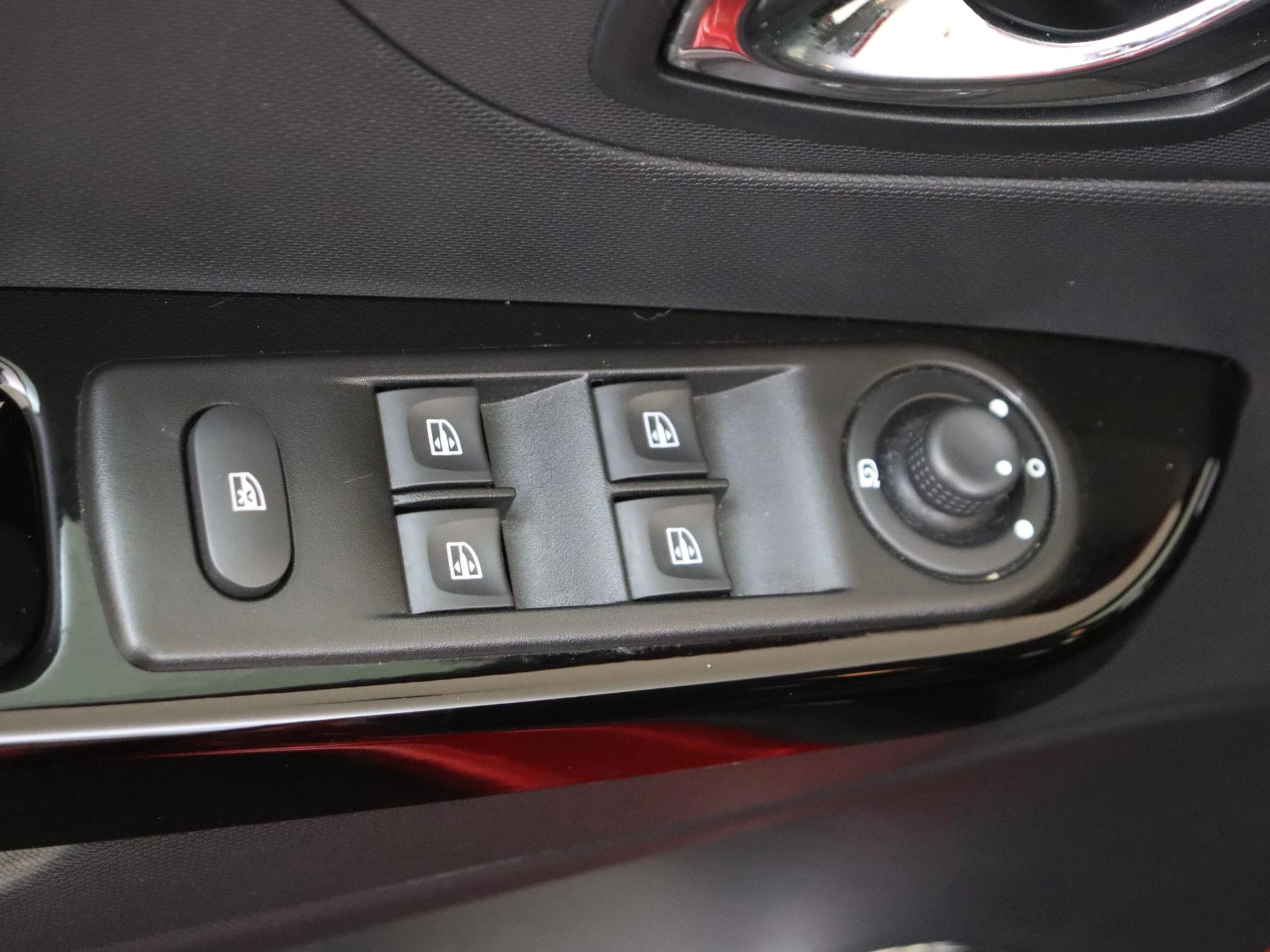 Renault-Captur-image-23