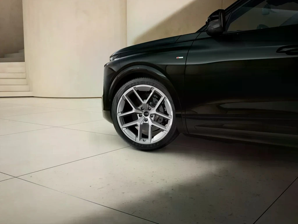 Audi-Q7-image-6