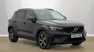 Volvo XC40 B3 Mild Hybrid Petrol Plus Dark