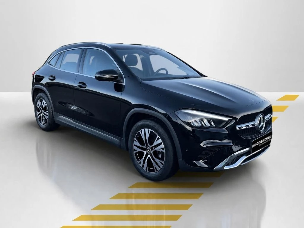 Mercedes-Benz-GLA 200 d-image-16