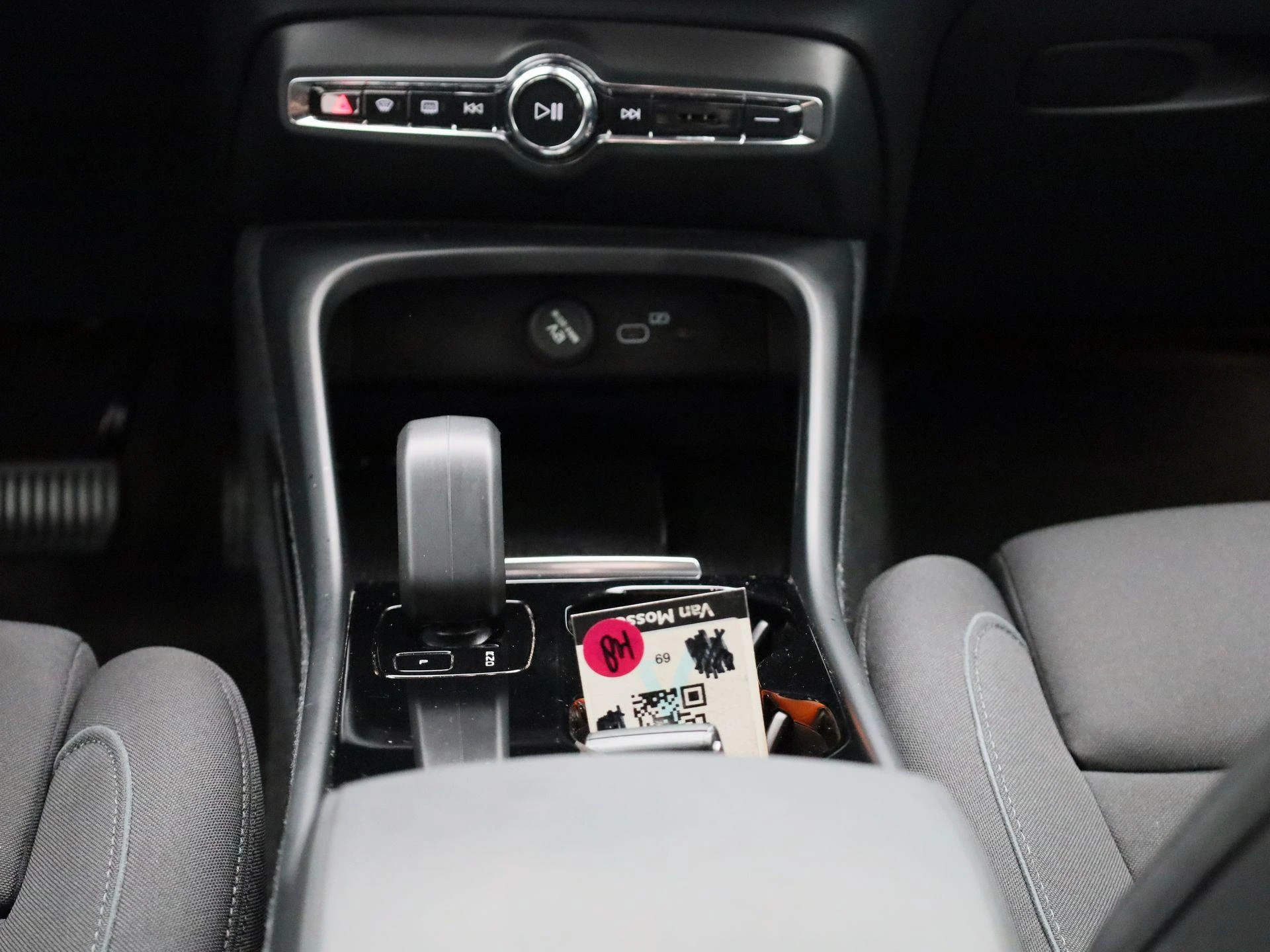 Volvo XC40 Recharge Core