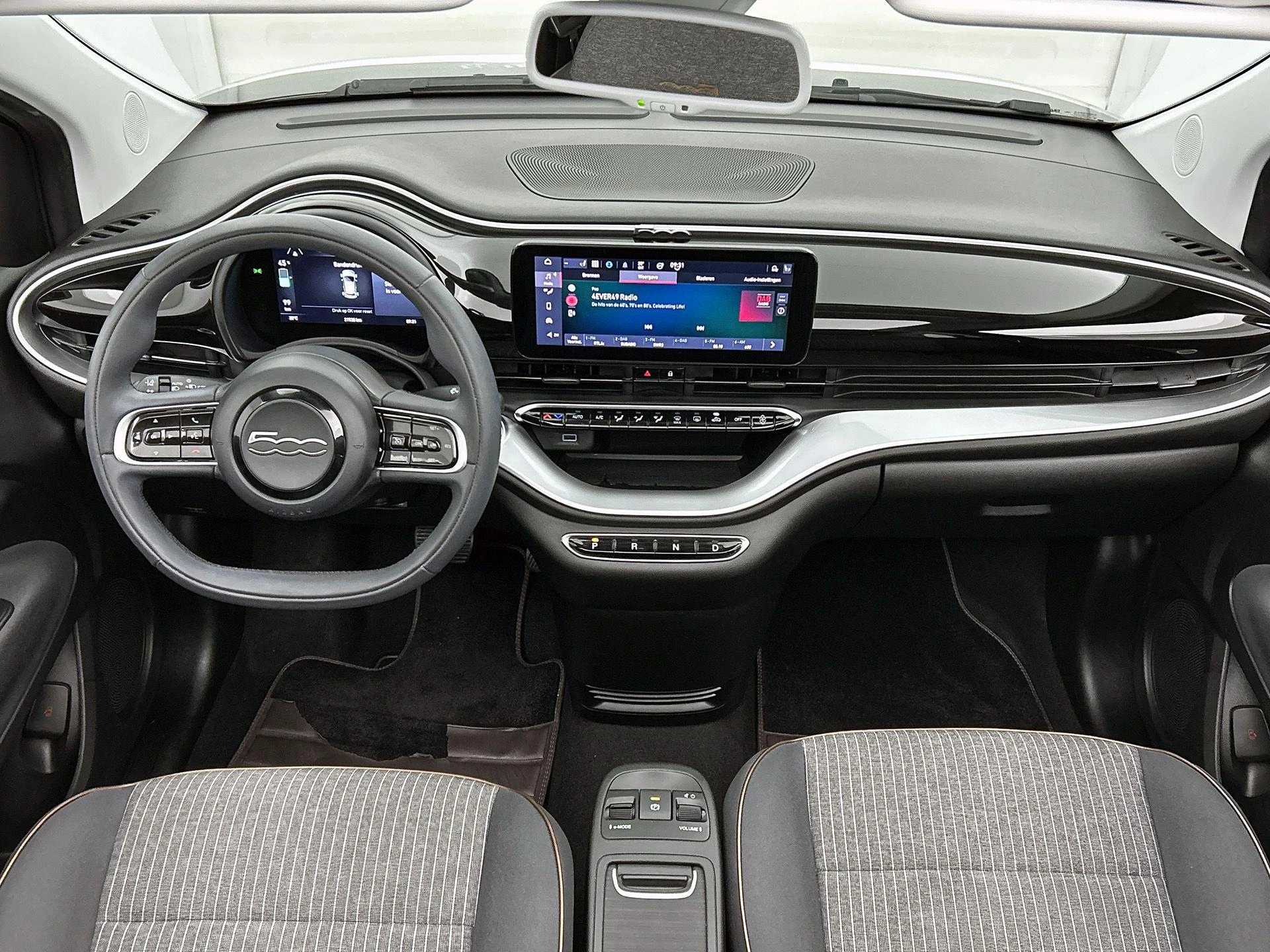 Fiat-500C-image-22
