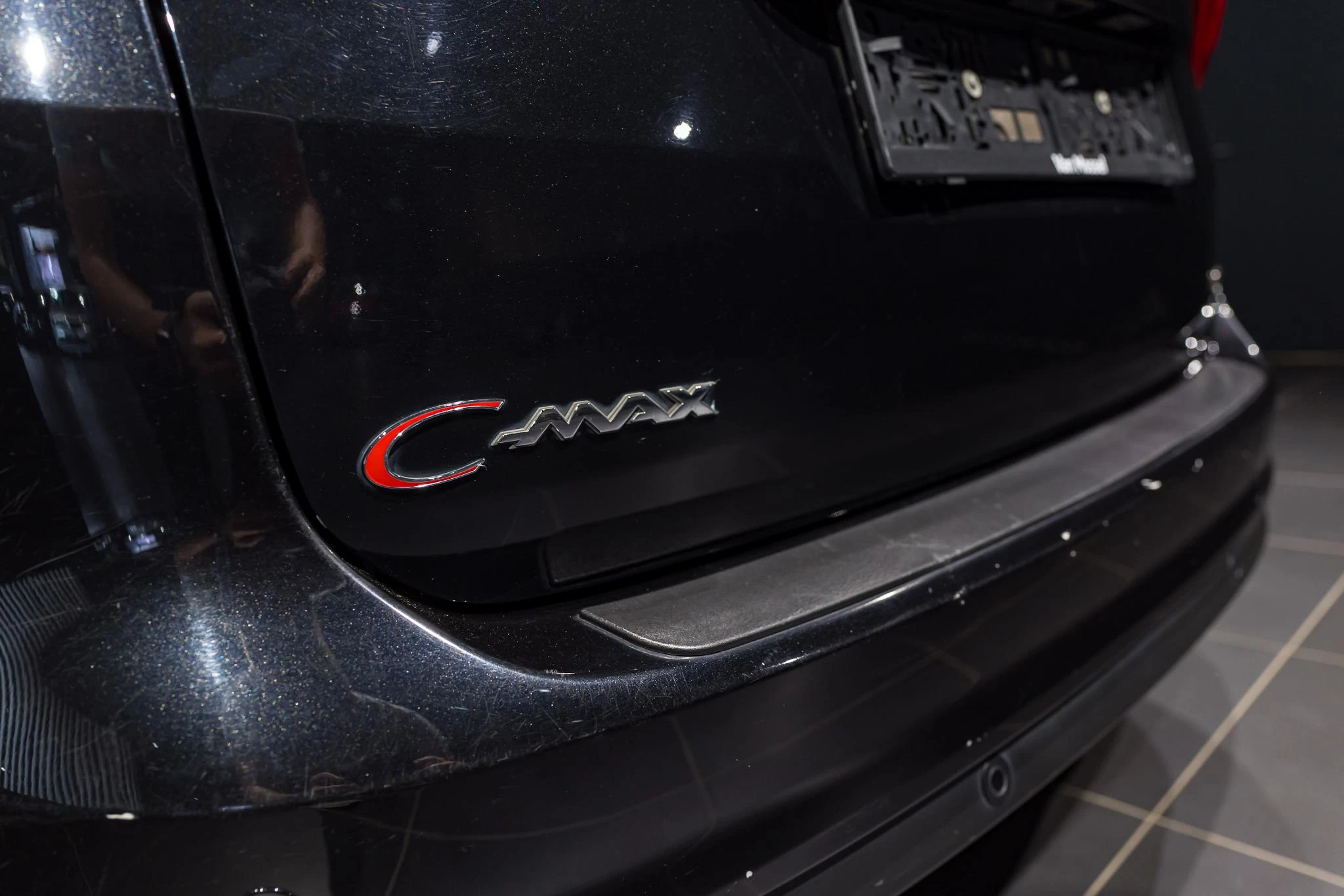 Ford-C-MAX-image-8