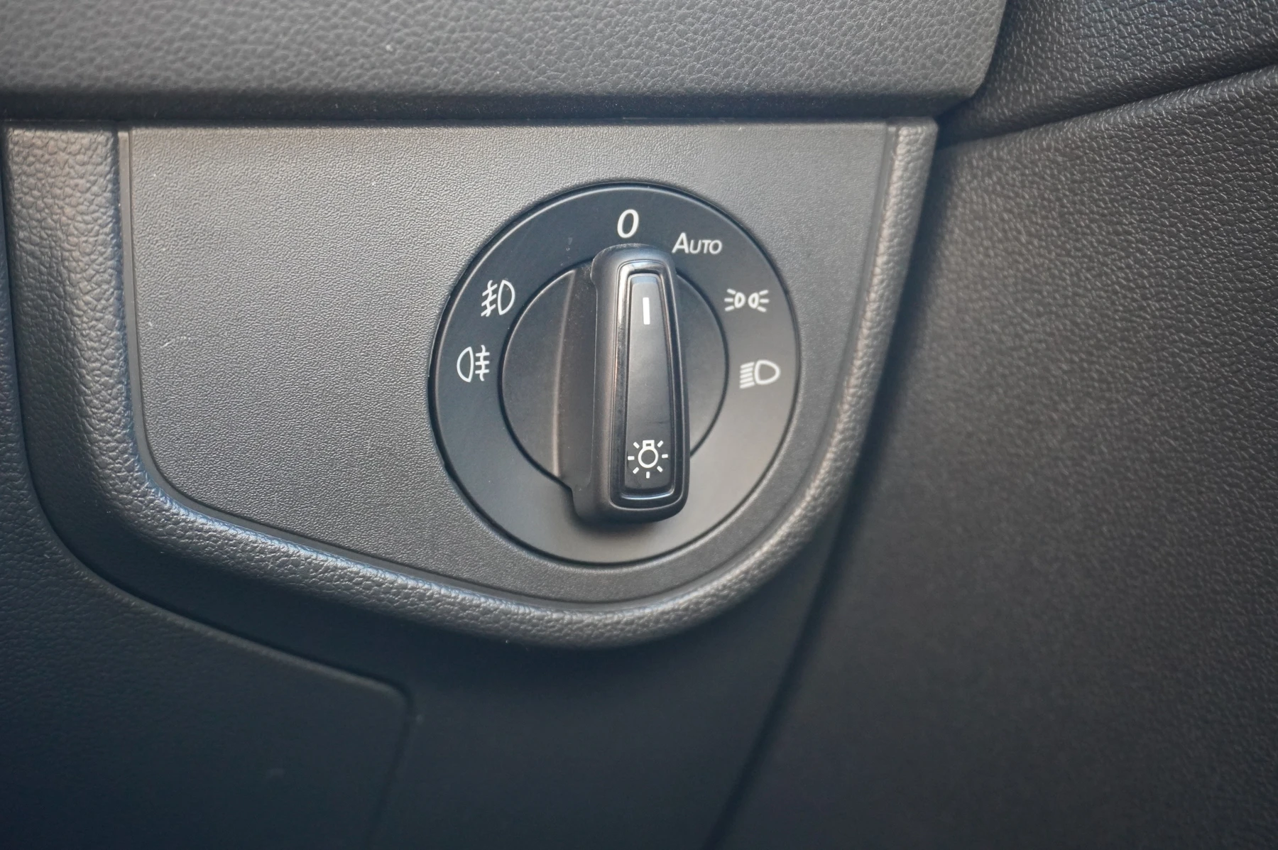 Volkswagen-Taigo-image-36