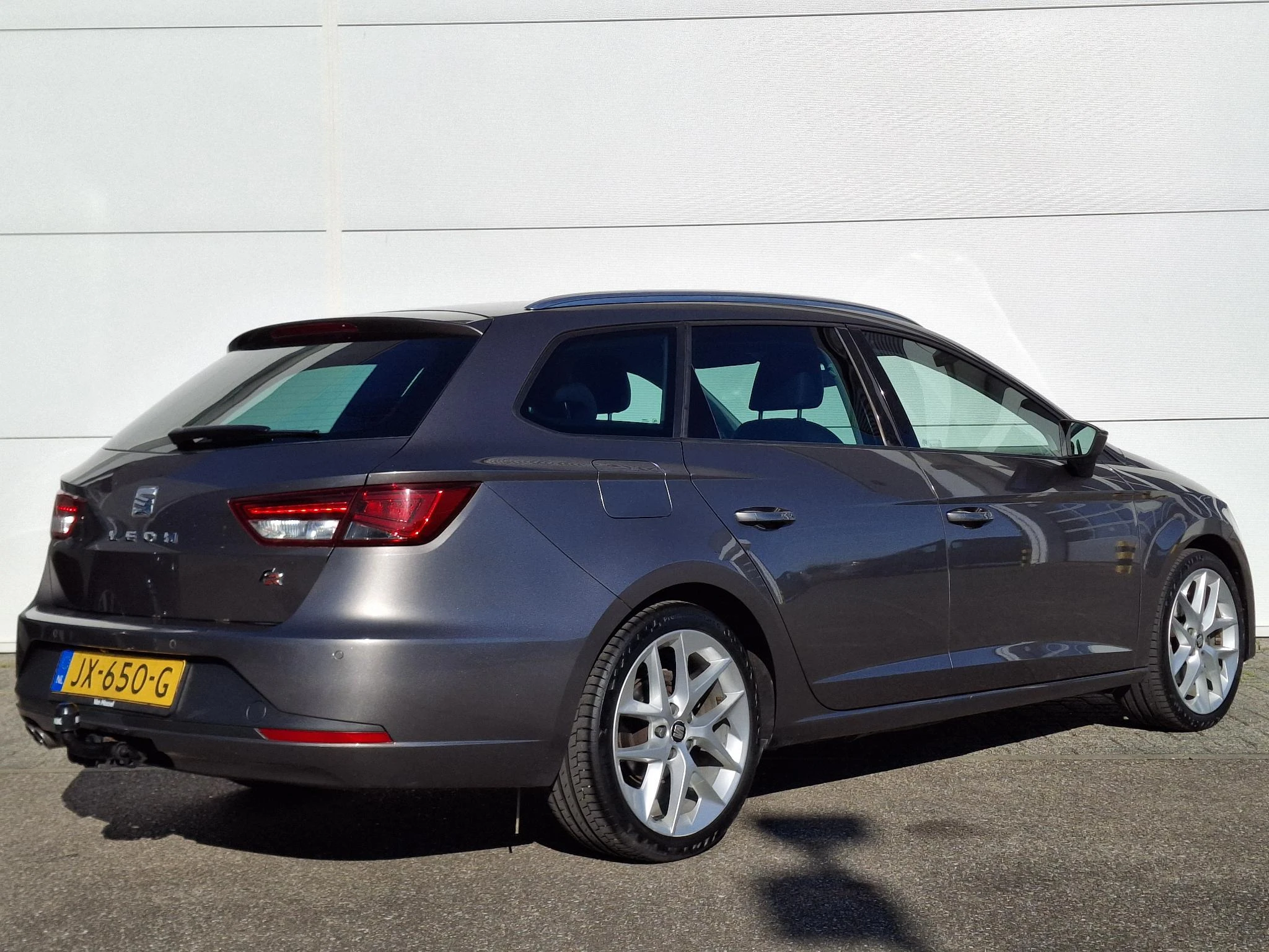 SEAT-Leon-image-3