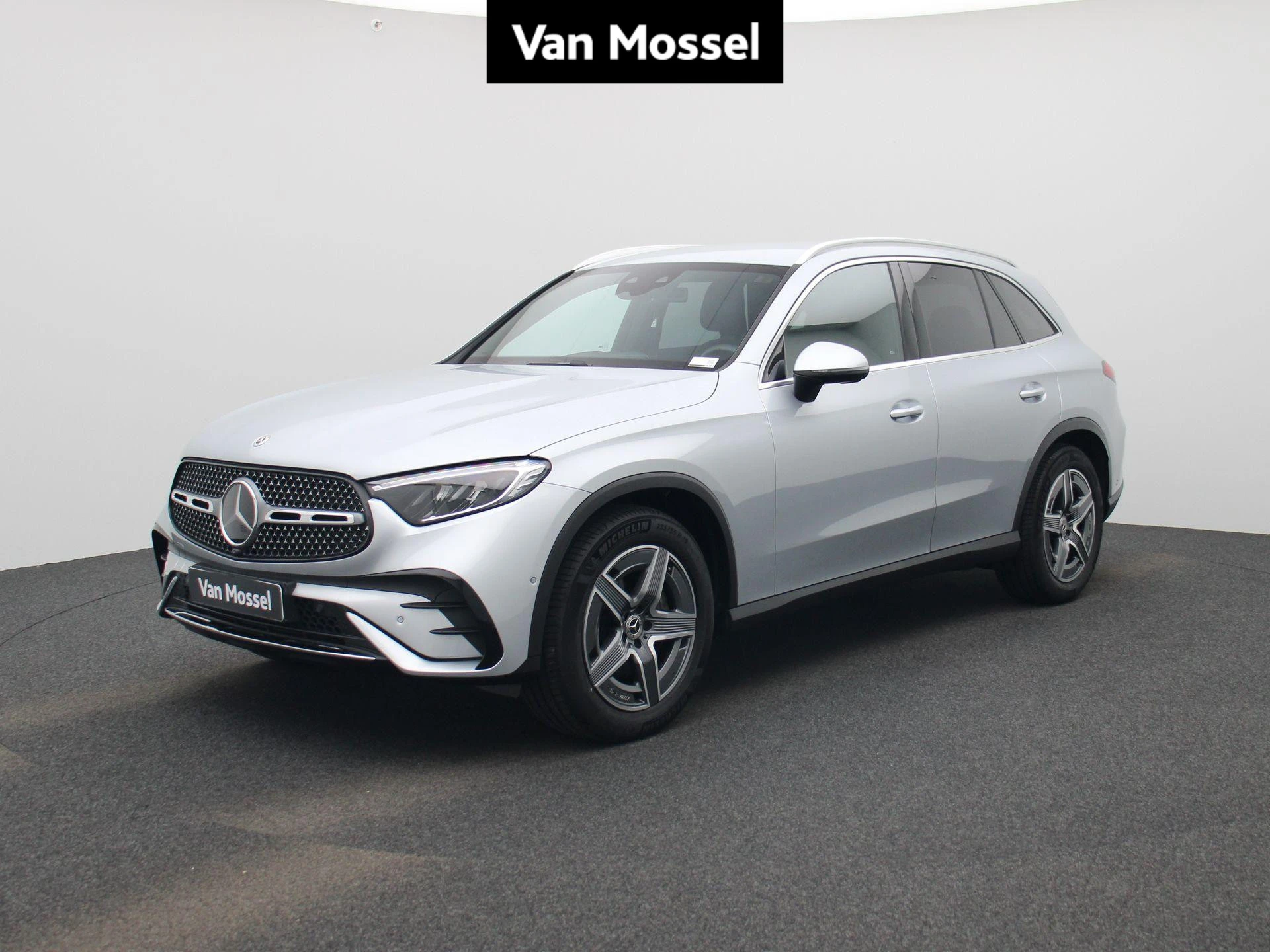 Mercedes-Benz-GLC-image-0