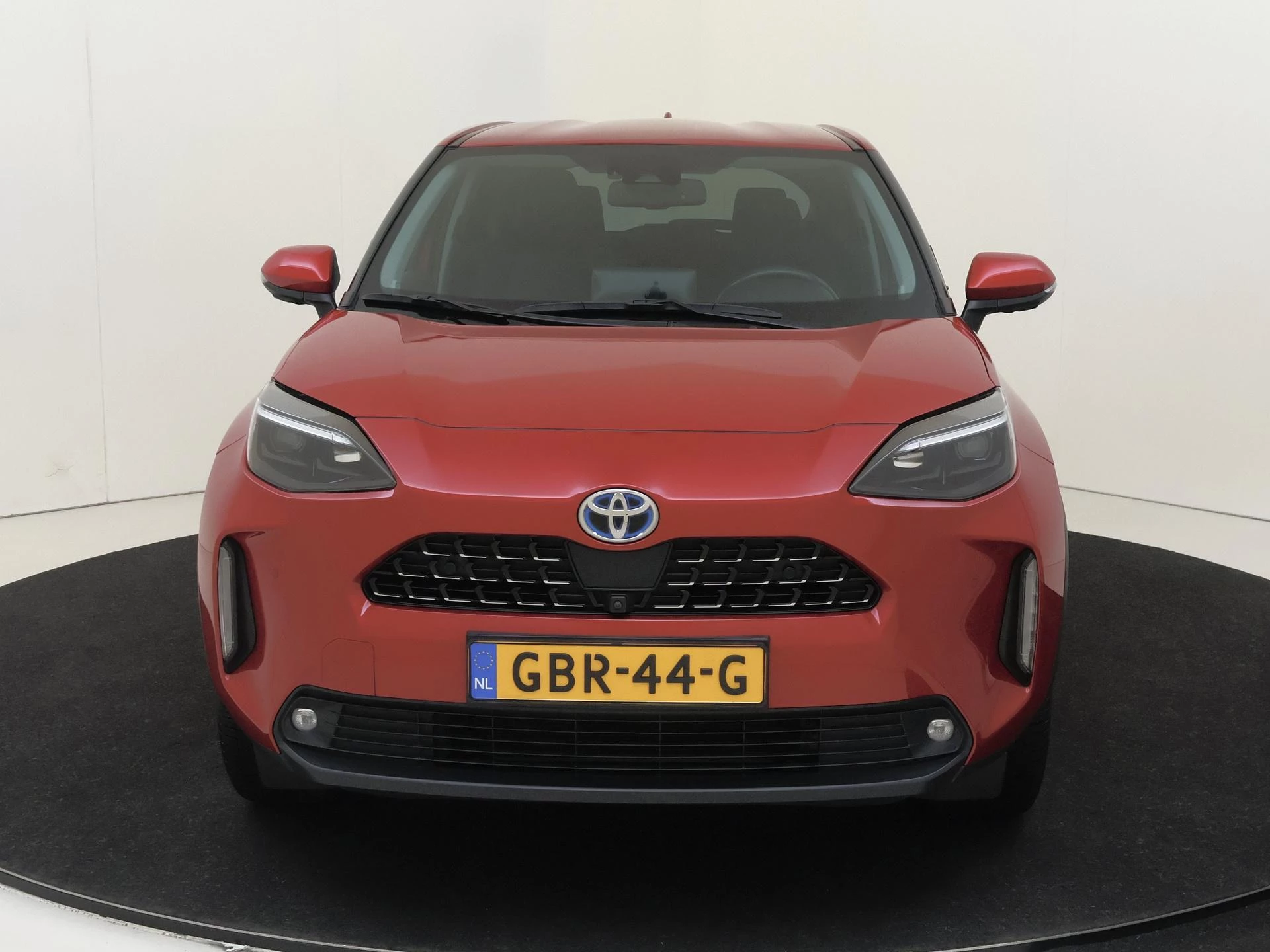 Toyota-Yaris Cross-image-8