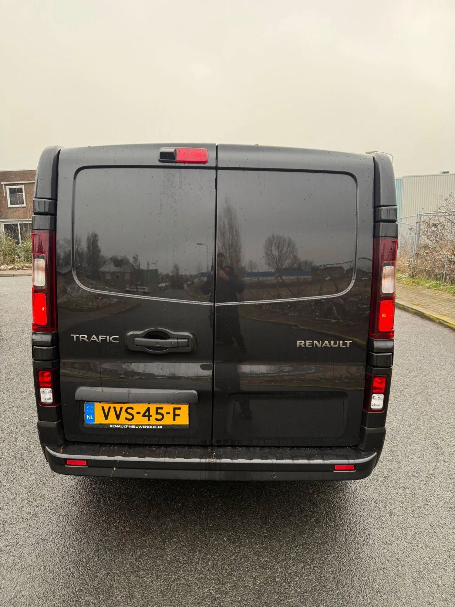 Renault-Trafic-image-2